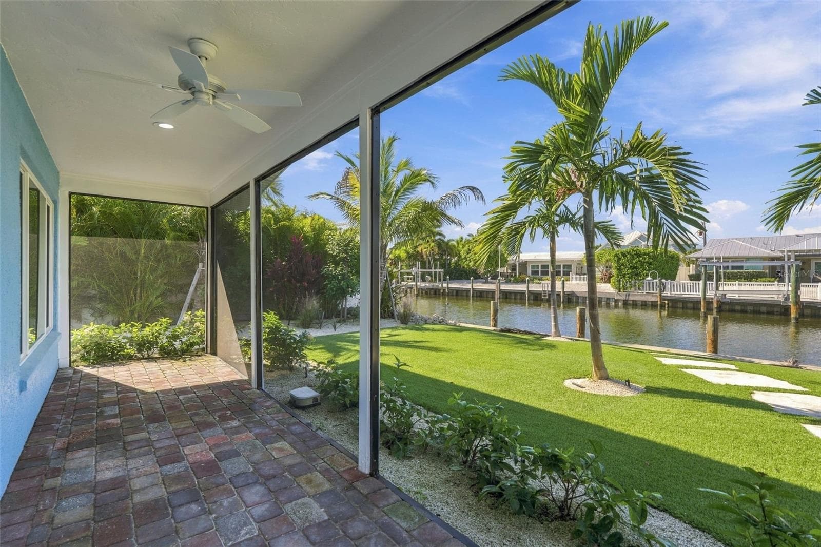 Single Family Residence at 528 KEY ROYALE DR, HOLMES BEACH, photo 72 of 76