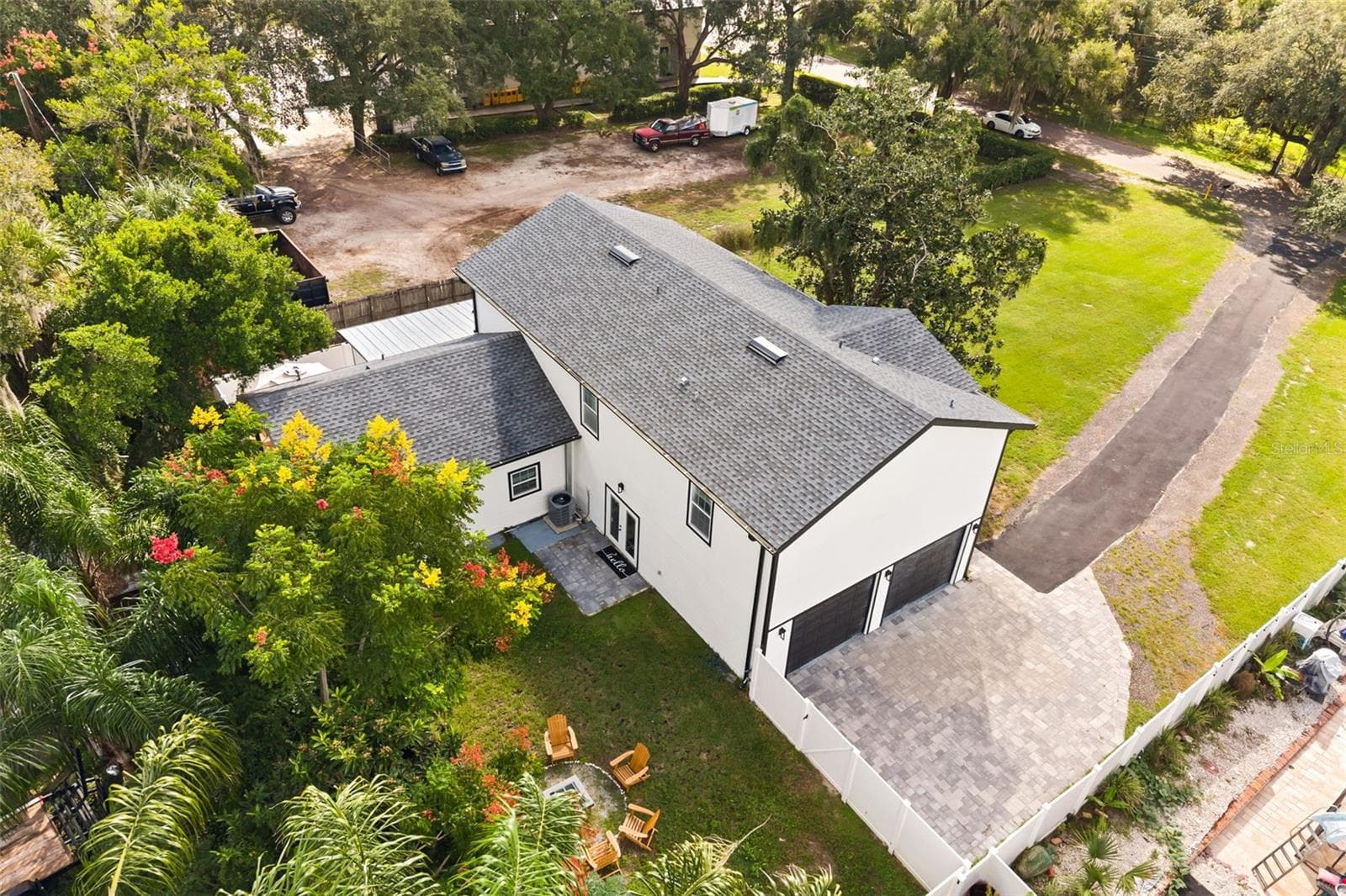 Single Family Residence at 15 E LAUREL ST, APOPKA, photo 5 of 51
