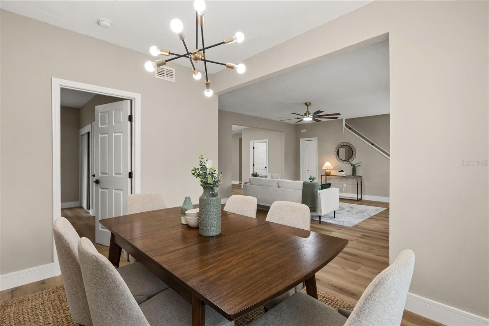 Single Family Residence at 15 E LAUREL ST, APOPKA, photo 17 of 51