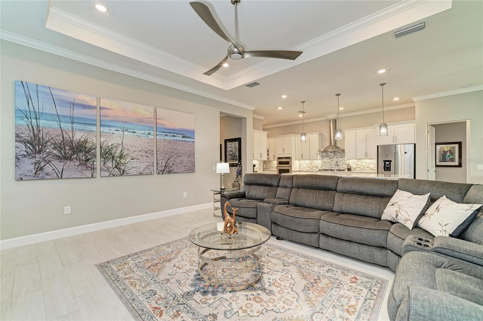 Single Family Residence at 17815 LITTLETON PL, LAKEWOOD RANCH, photo 16 of 95