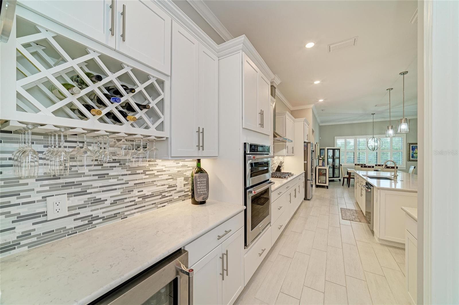 Single Family Residence at 17815 LITTLETON PL, LAKEWOOD RANCH, photo 25 of 95