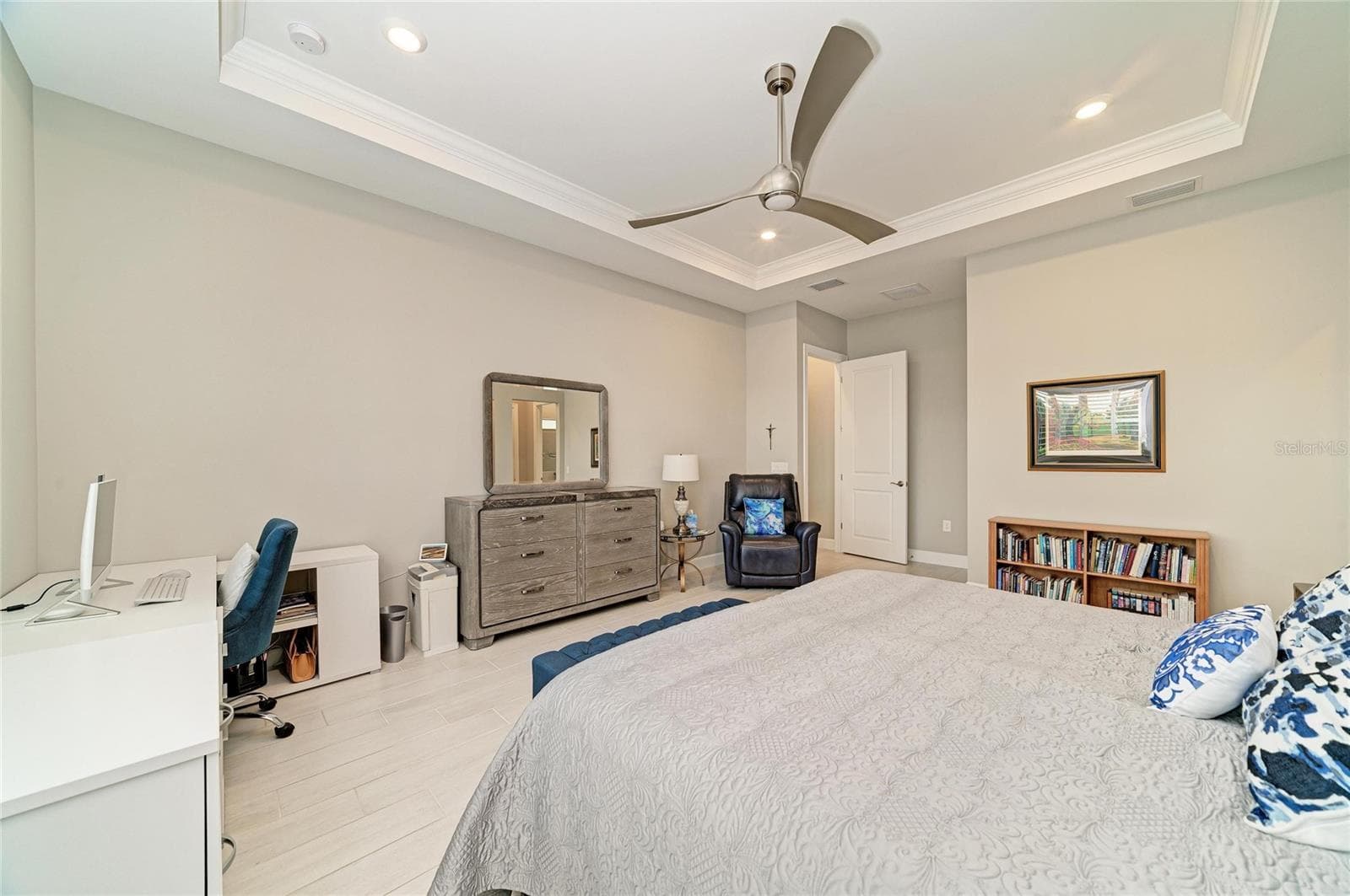 Single Family Residence at 17815 LITTLETON PL, LAKEWOOD RANCH, photo 33 of 95