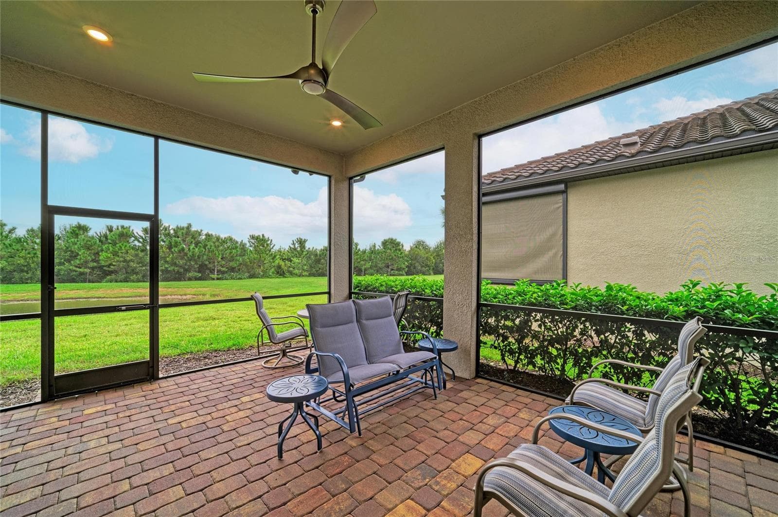Single Family Residence at 17815 LITTLETON PL, LAKEWOOD RANCH, photo 58 of 95