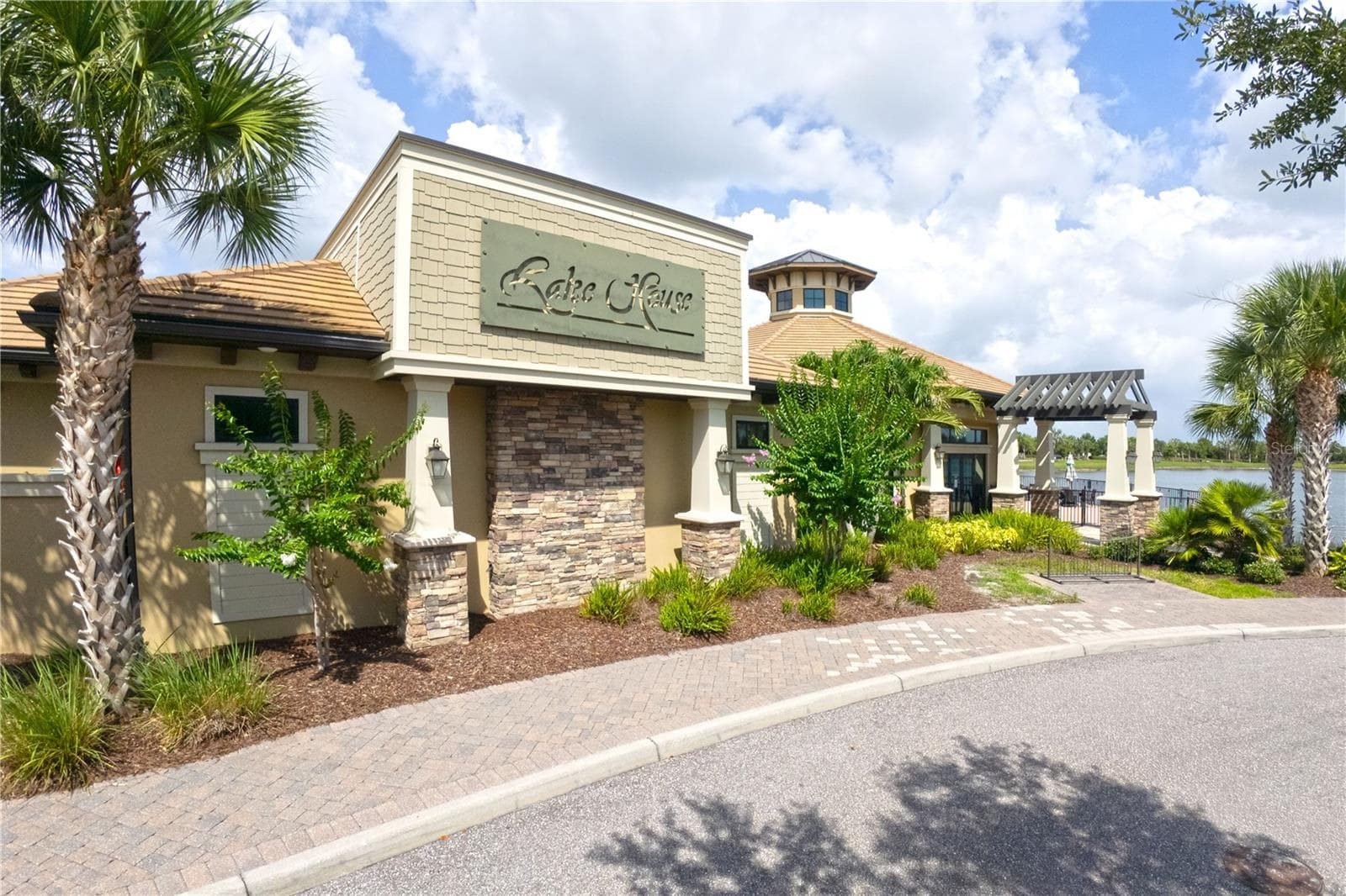 Single Family Residence at 17815 LITTLETON PL, LAKEWOOD RANCH, photo 83 of 95