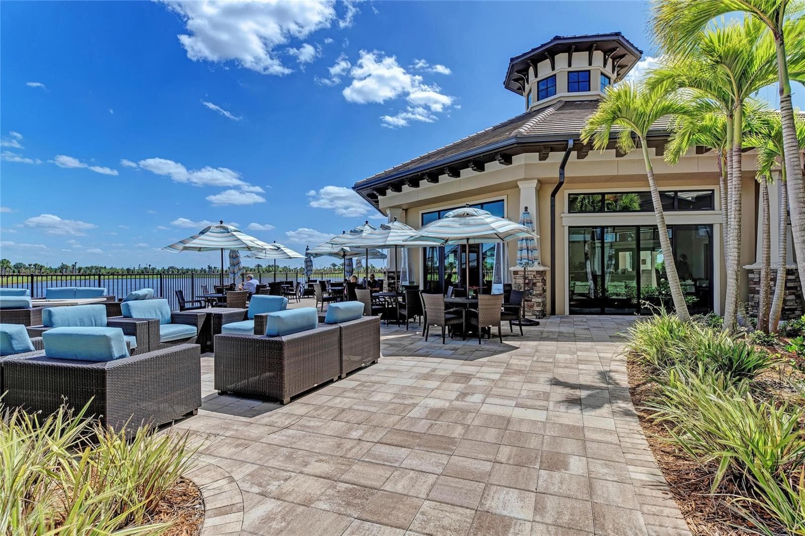 Single Family Residence at 17815 LITTLETON PL, LAKEWOOD RANCH, photo 84 of 95