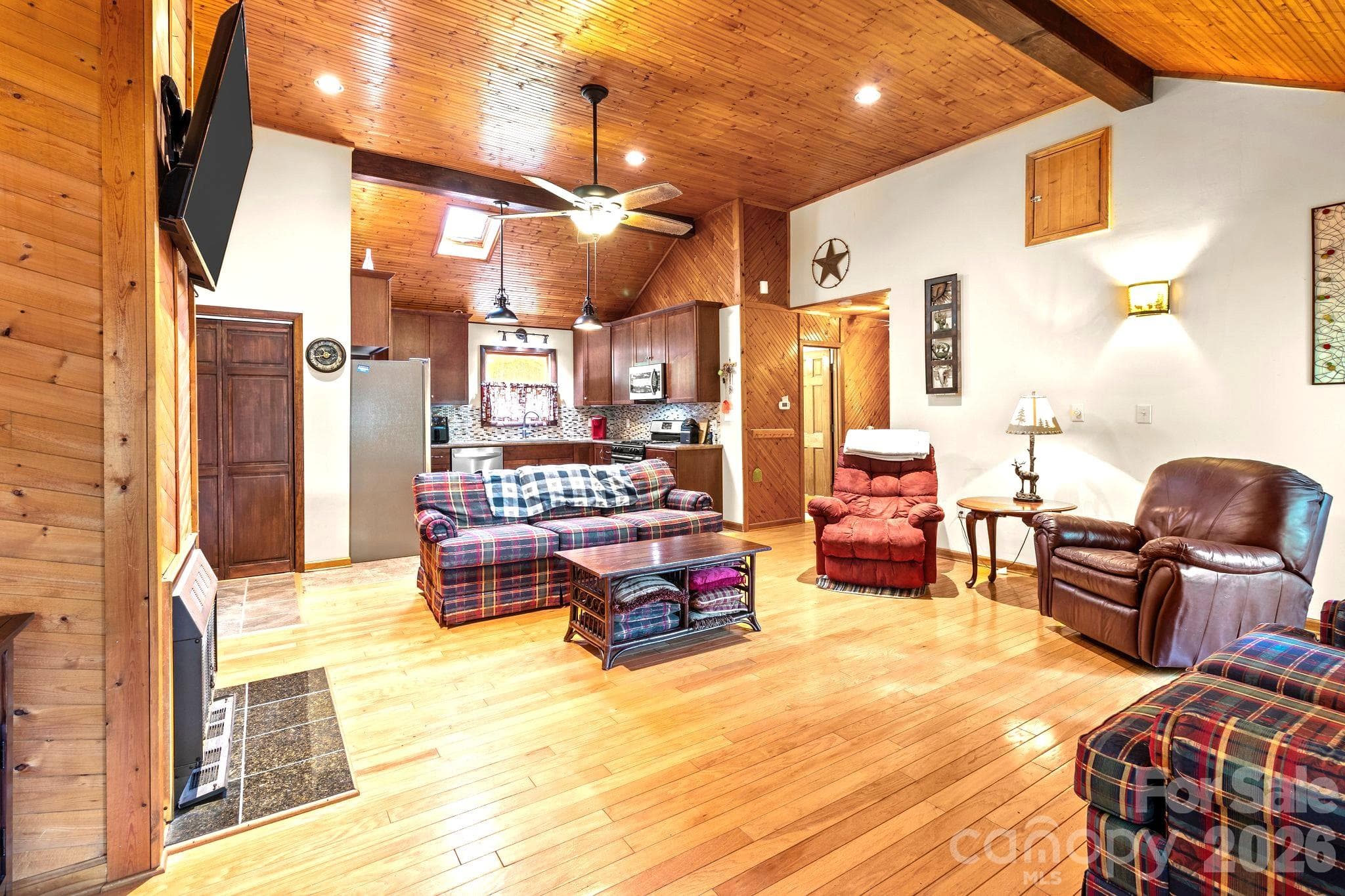 Single Family Residence at 746 Springwood Drive, Mount Gilead, photo 7 of 38