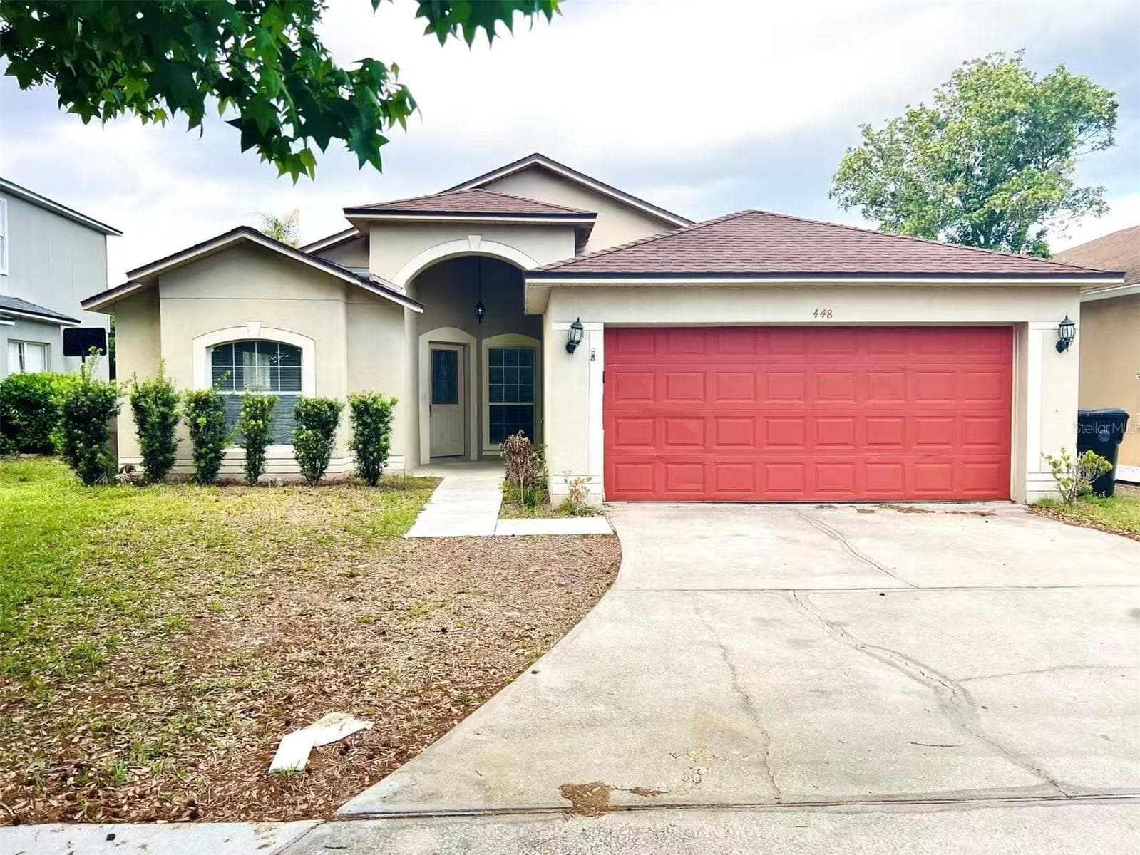 448 LANCER OAK DR