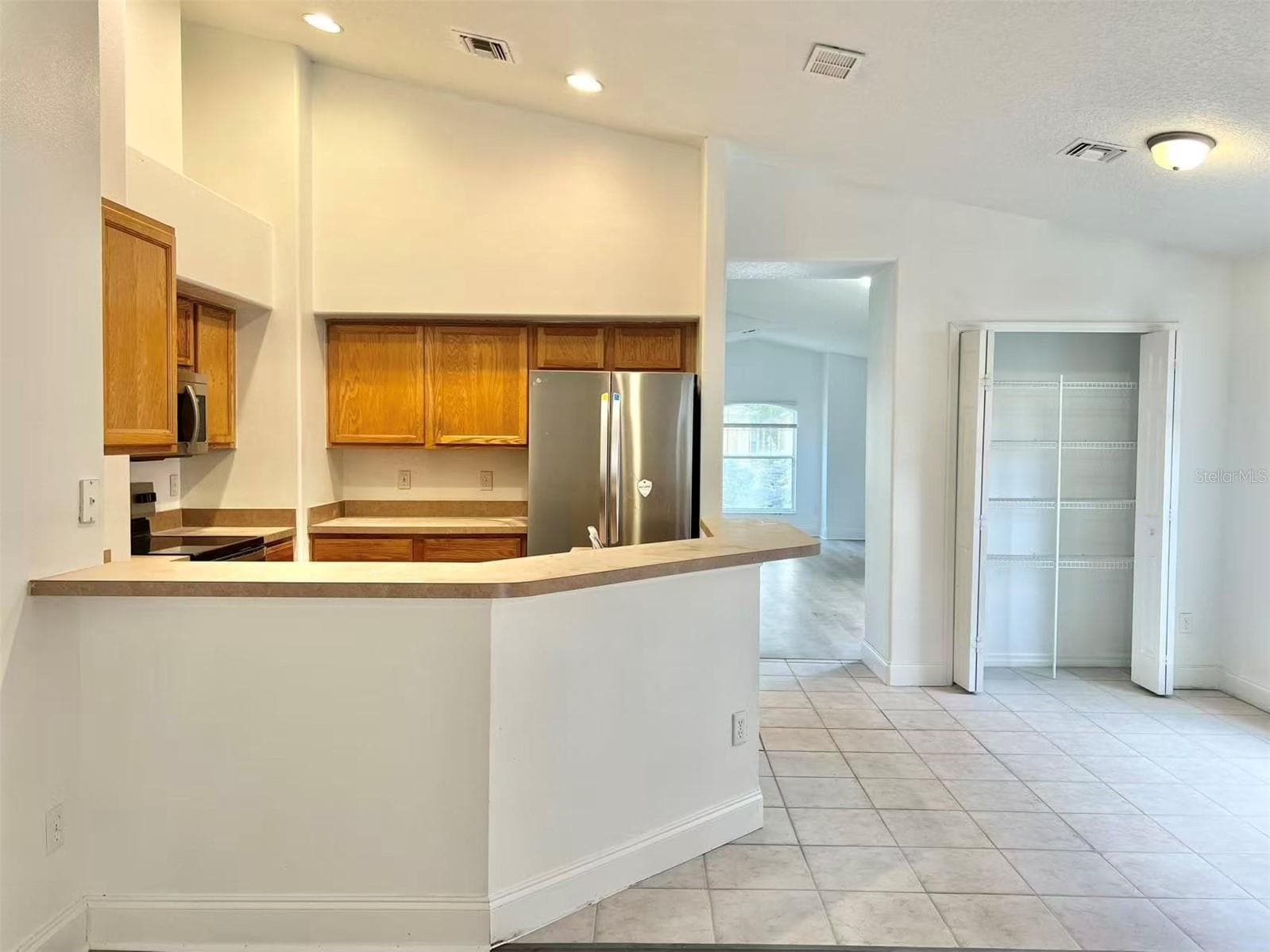 Single Family Residence at 448 LANCER OAK DR, APOPKA, photo 11 of 30