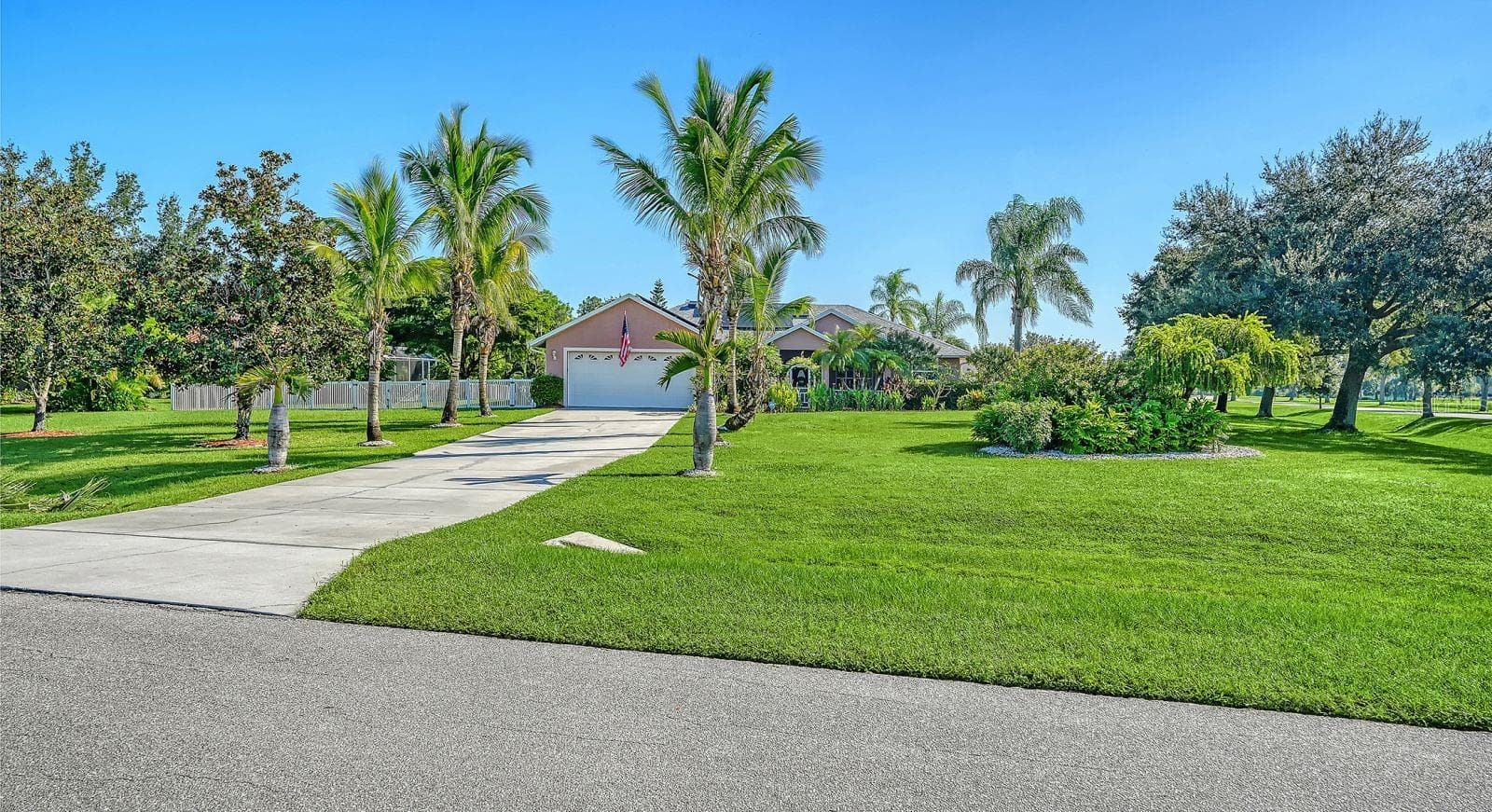 Single Family Residence at 17618 WHITE TAIL CT, PARRISH, photo 2 of 58