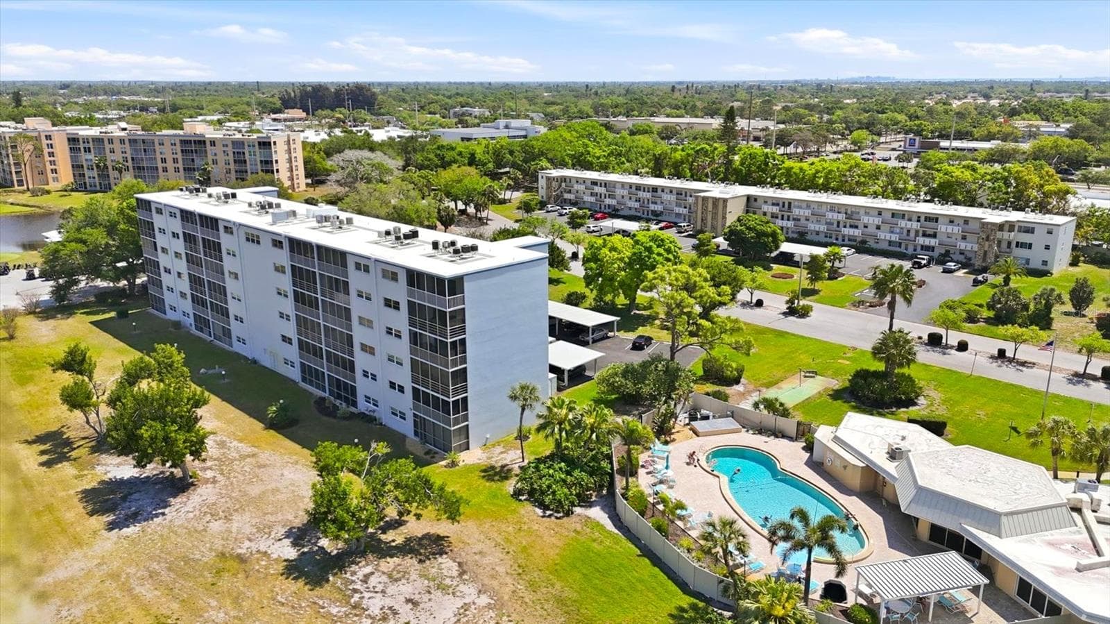 Ironwood AA building and the Rec 1 clubhouse. - 4240 IRONWOOD CIRCLE CIR #406AA, BRADENTON