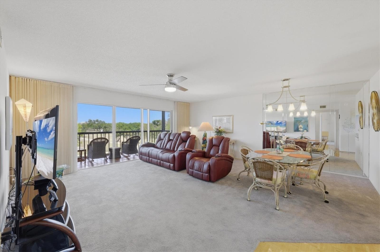 Condominium at 4240 IRONWOOD CIRCLE CIR #406AA, BRADENTON, photo 13 of 57