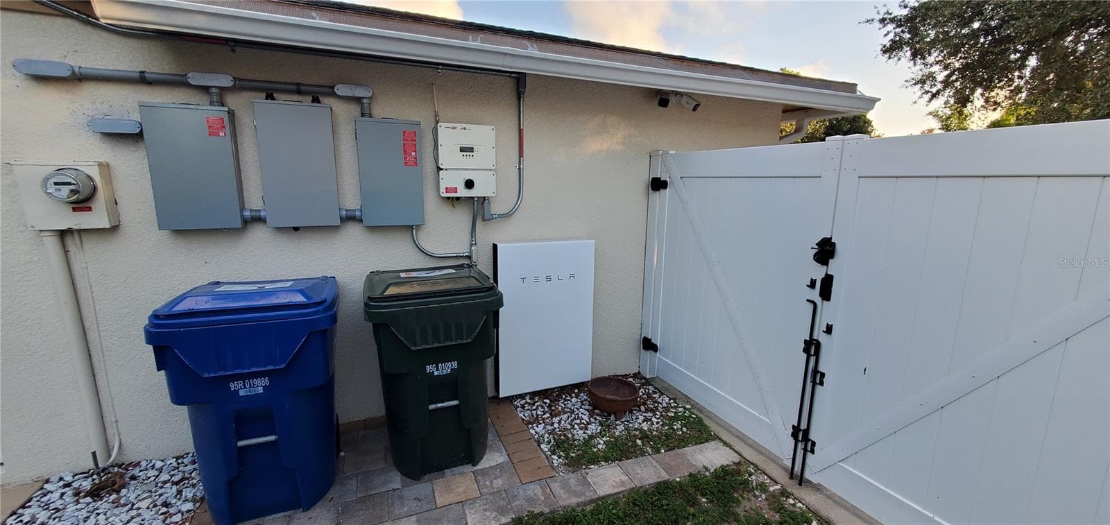 Single Family Residence at 1133 19TH AVE SW, LARGO, photo 12 of 23