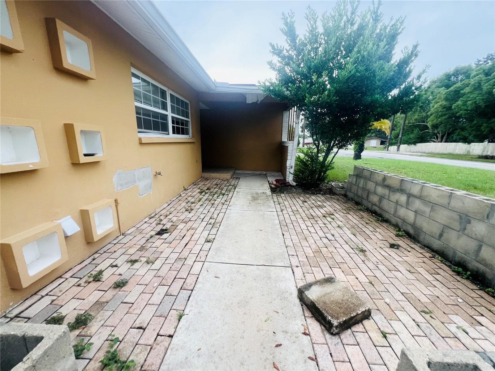 PAVERED PATIO AREA - 7427 JASMINE BLVD, PORT RICHEY