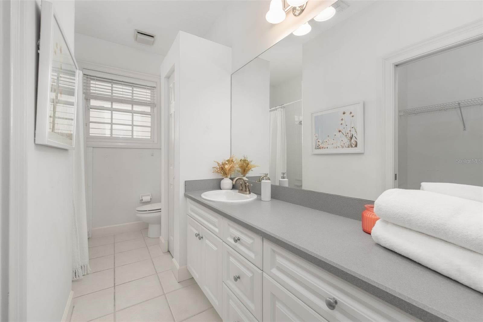 Second Floor Ensuite Bathroom 1 - 4855 SW 91ST WAY, GAINESVILLE