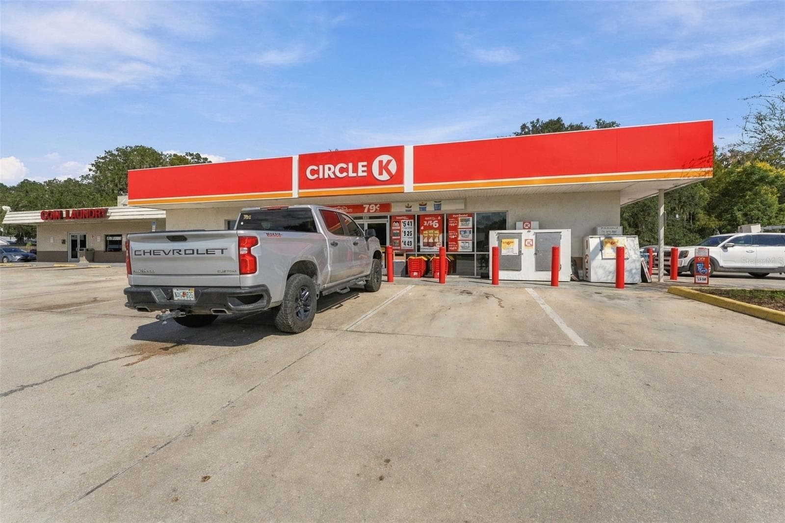 Retail at 116 N CHARLESTON AVE, FORT MEADE, photo 7 of 35