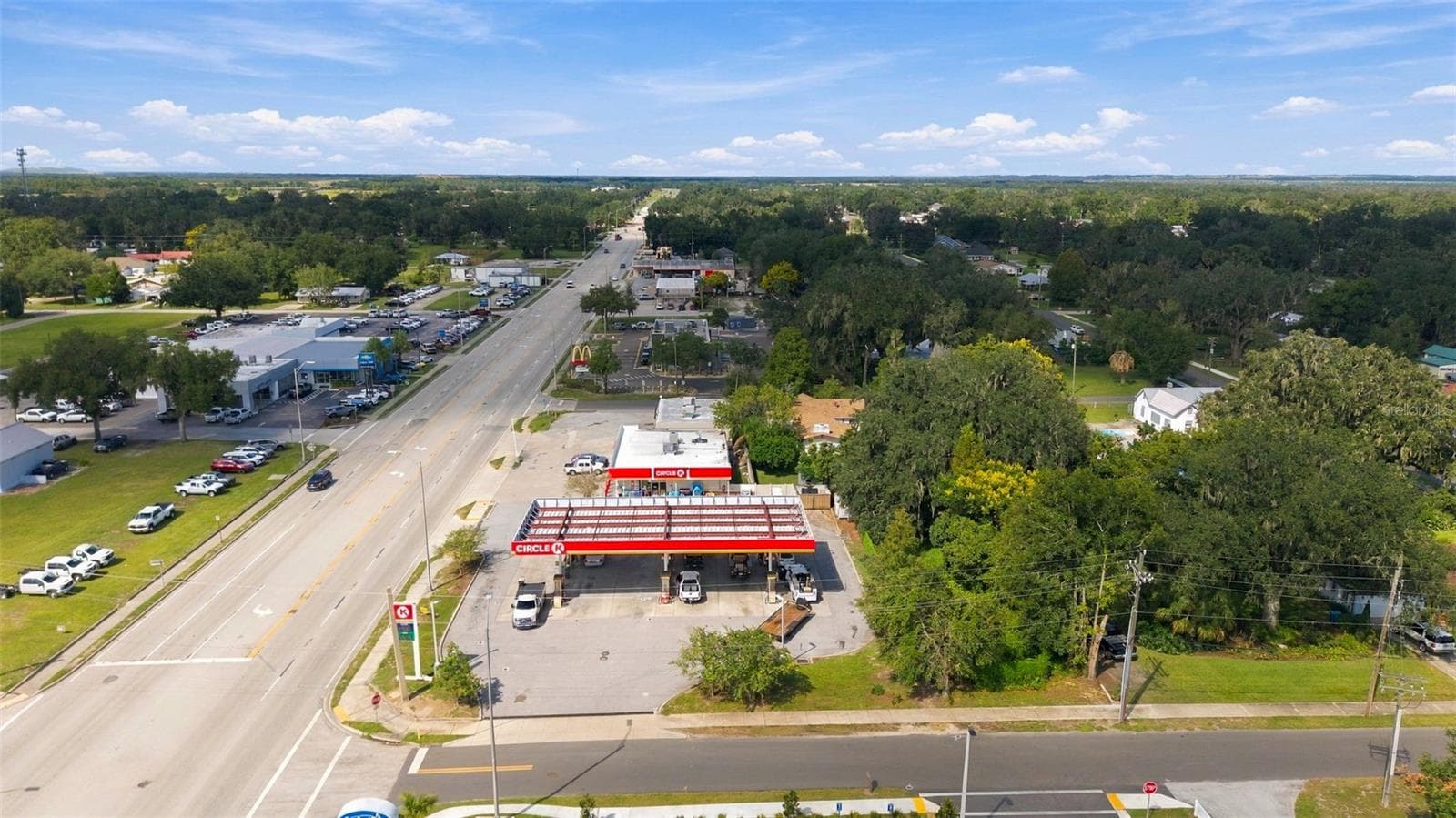 Retail at 116 N CHARLESTON AVE, FORT MEADE, photo 26 of 35