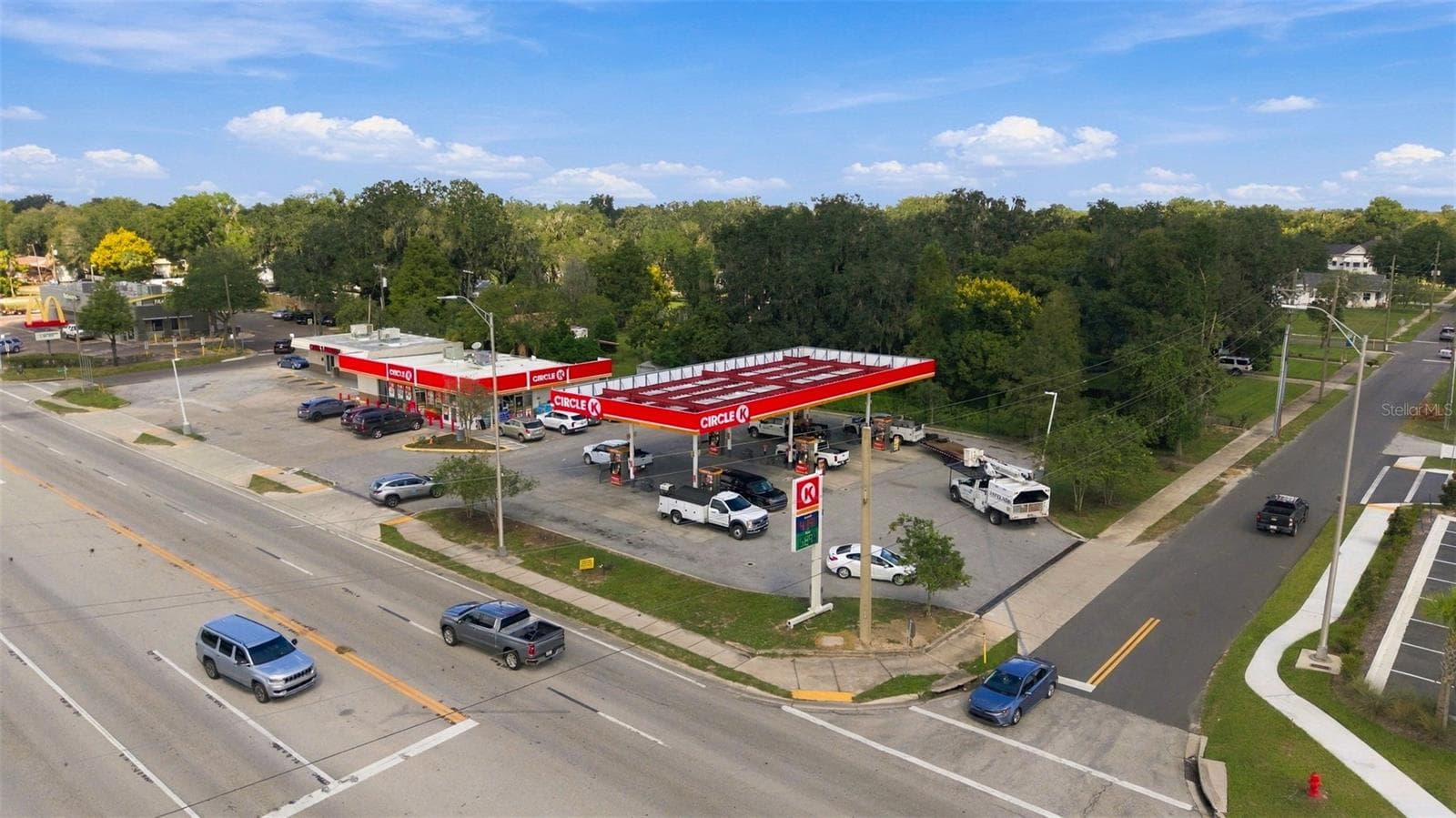 Retail at 116 N CHARLESTON AVE, FORT MEADE, photo 34 of 35