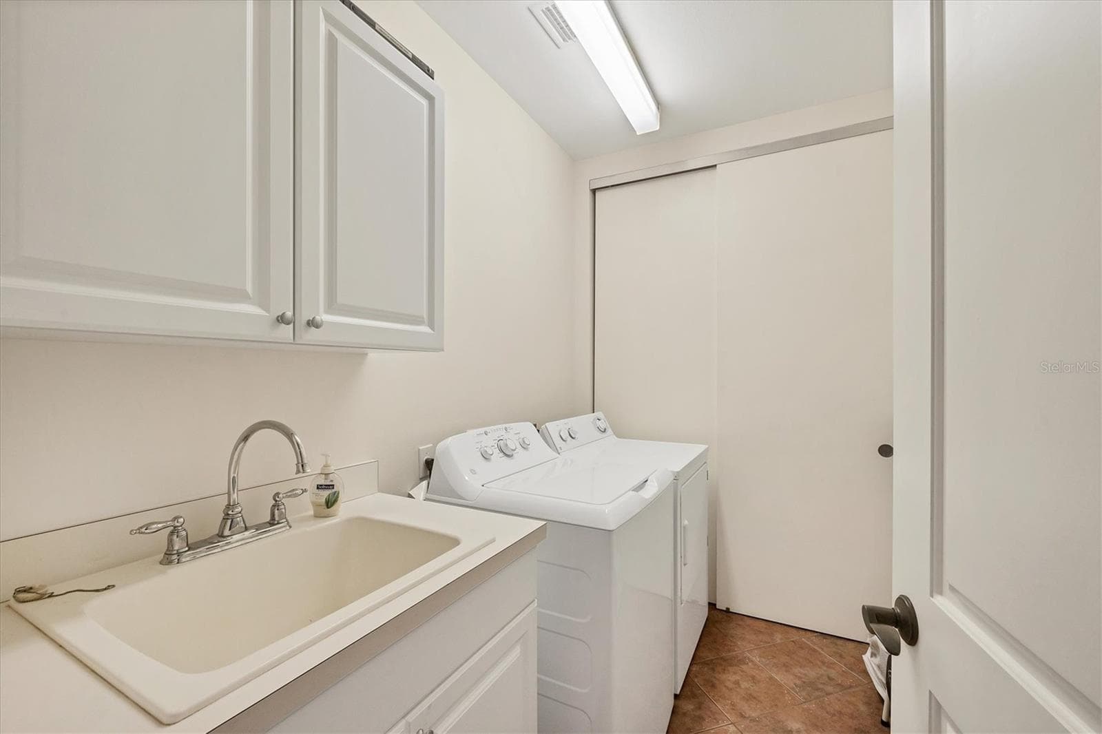 Condominium at 11200 HACIENDA DEL MAR BLVD #B-305, PLACIDA, photo 31 of 56