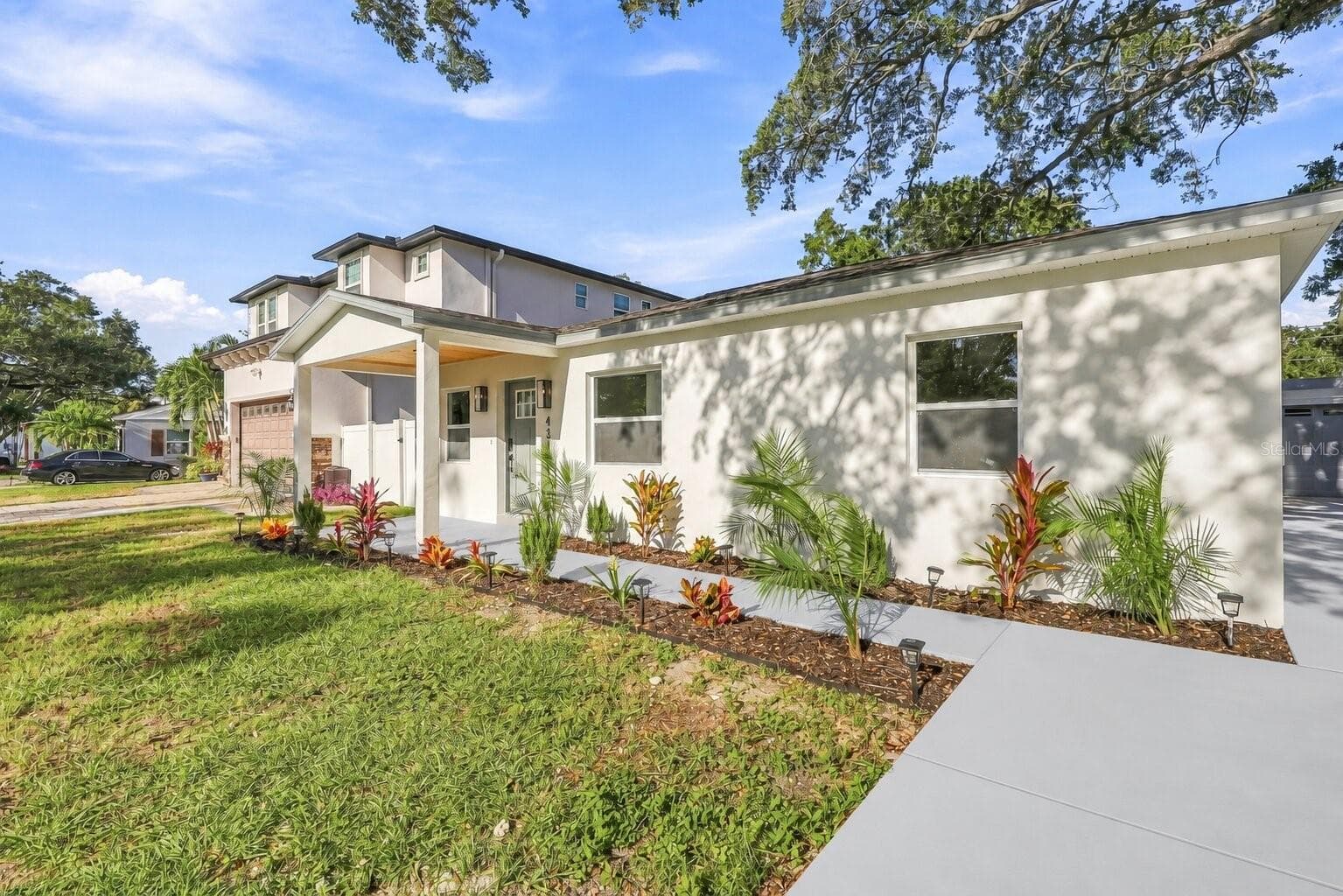 Single Family Residence at 4317 S TRASK ST, TAMPA, photo 5 of 44