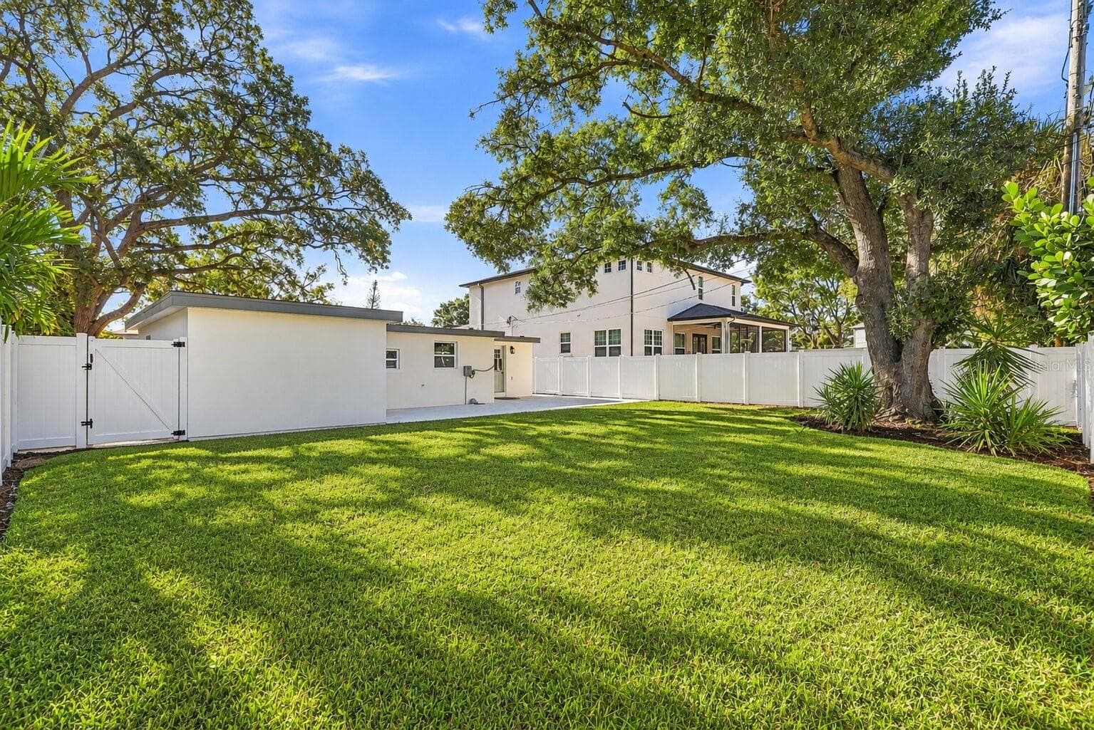 Single Family Residence at 4317 S TRASK ST, TAMPA, photo 40 of 44
