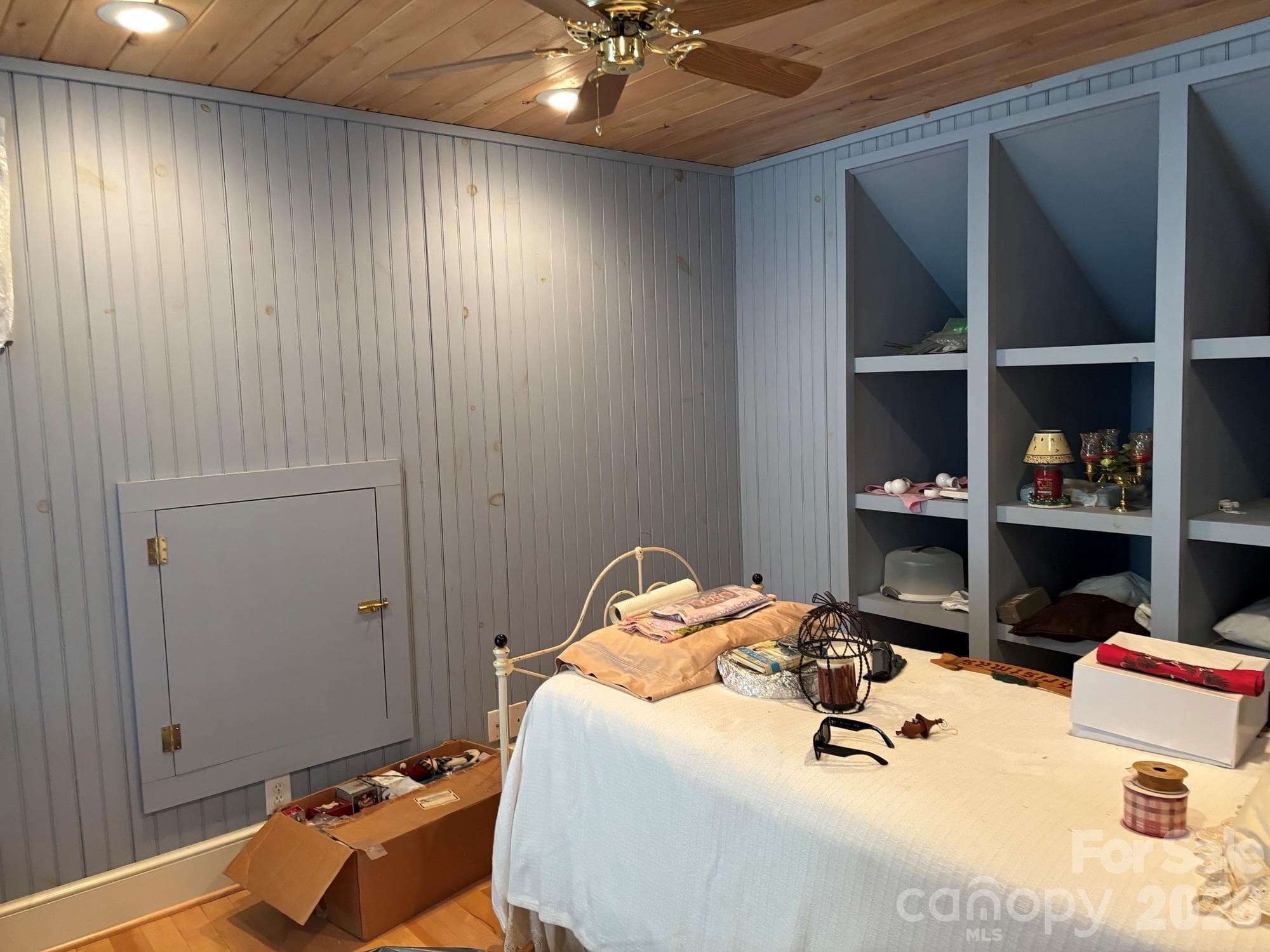 Single Family Residence at 1661 Mckinney Mine Road, Spruce Pine, photo 22 of 26