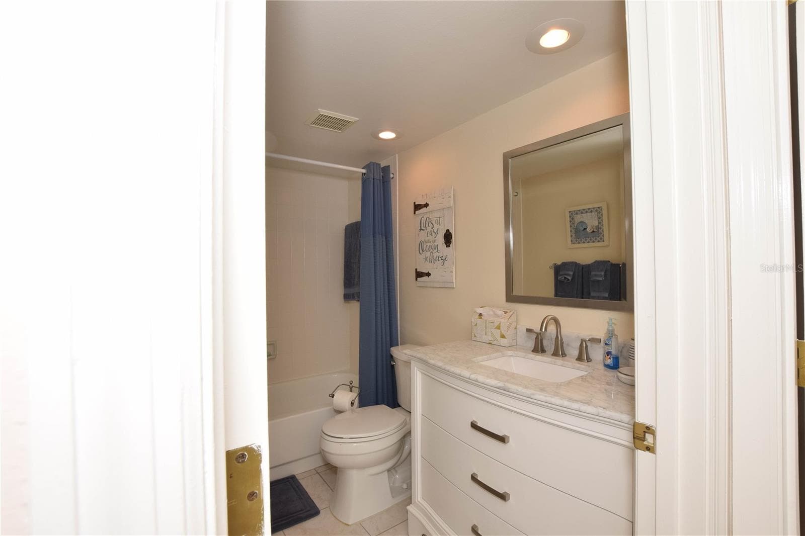 Condominium at 433 CERROMAR LN #534, VENICE, photo 22 of 37