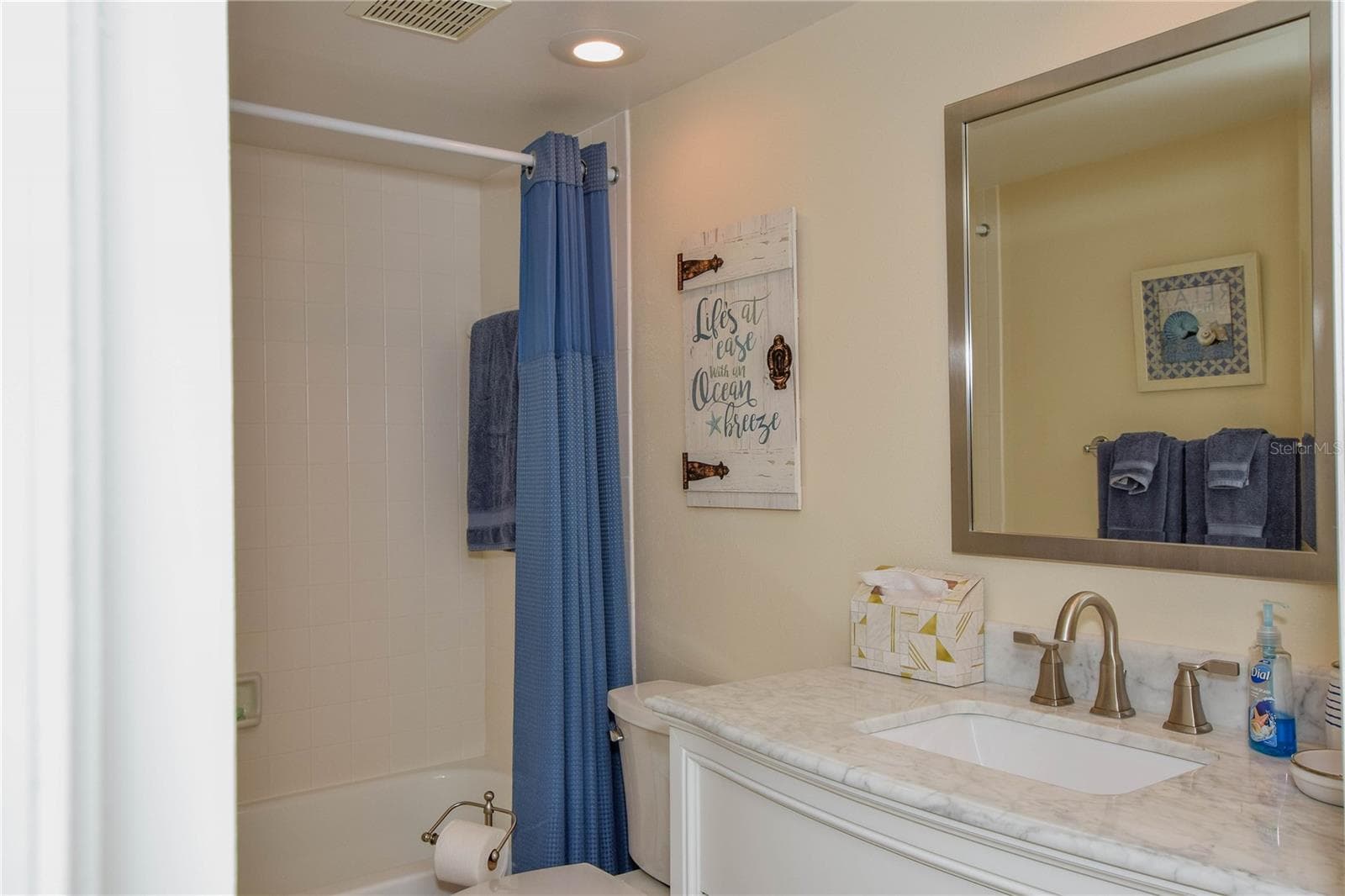 Condominium at 433 CERROMAR LN #534, VENICE, photo 23 of 37
