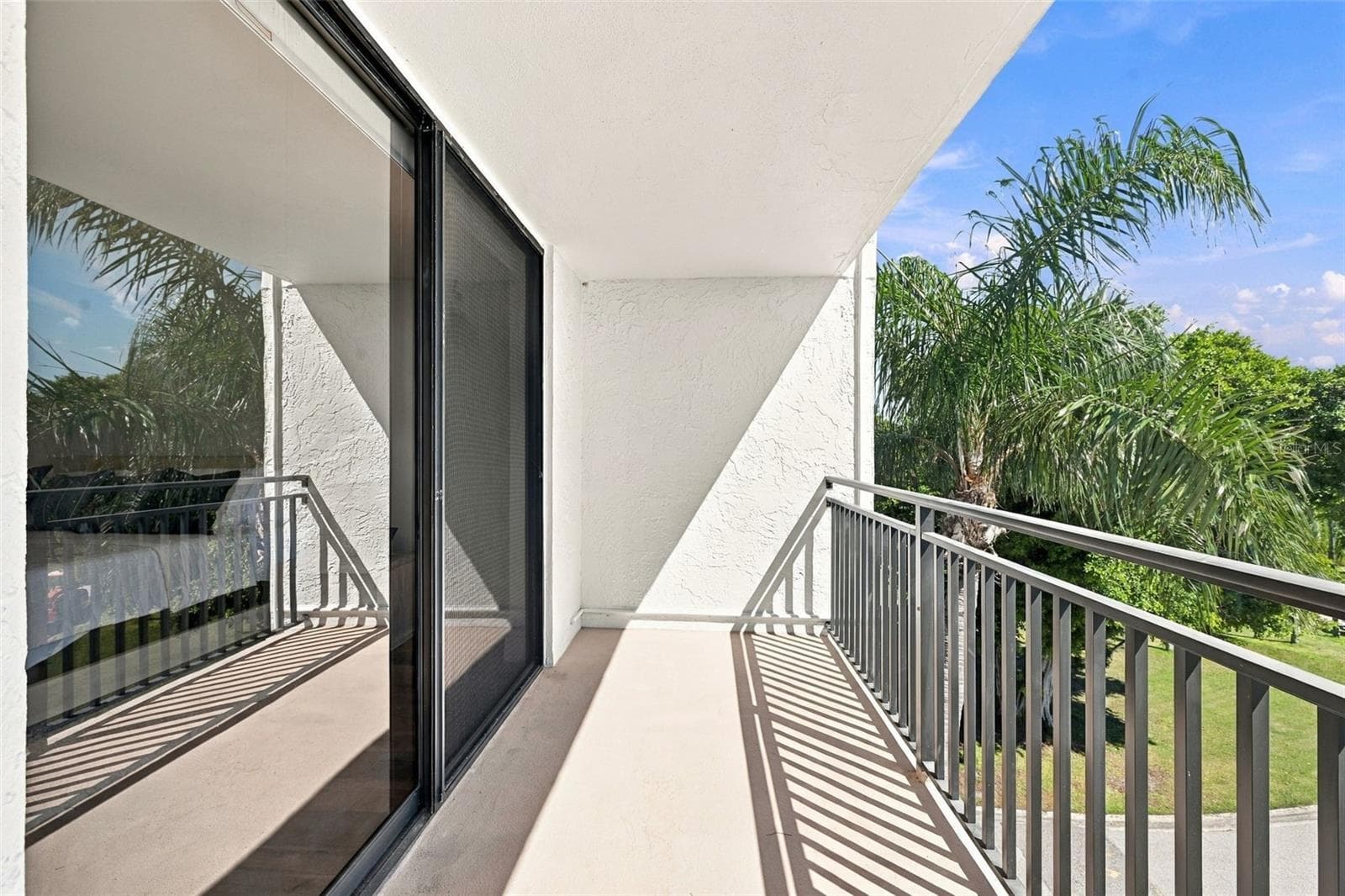 Condominium at 5700 ESCONDIDA BLVD S #401, ST PETERSBURG, photo 5 of 49