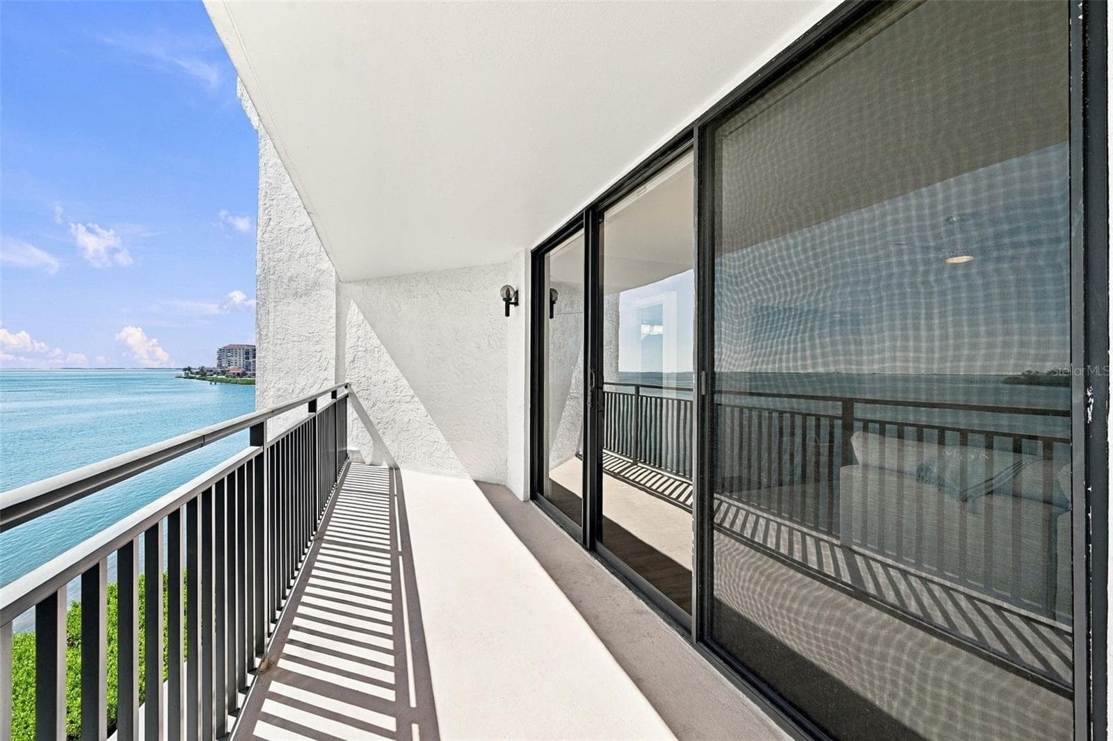 Condominium at 5700 ESCONDIDA BLVD S #401, ST PETERSBURG, photo 7 of 49