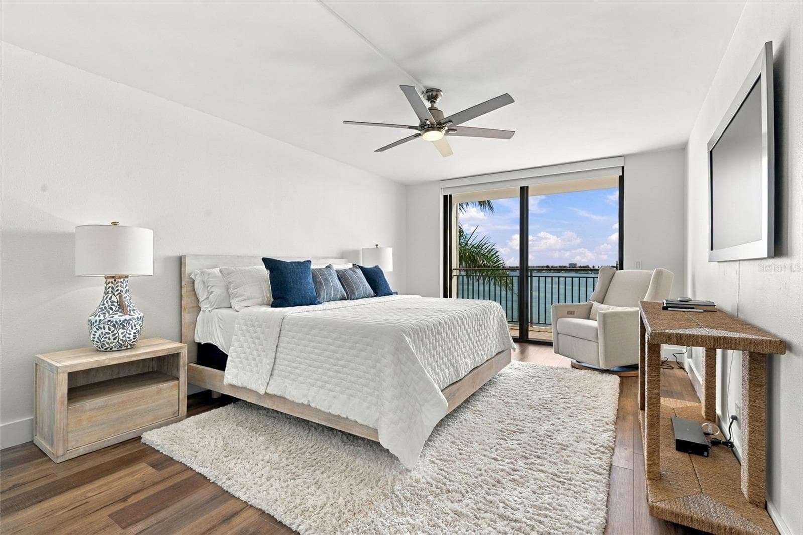 Condominium at 5700 ESCONDIDA BLVD S #401, ST PETERSBURG, photo 21 of 49