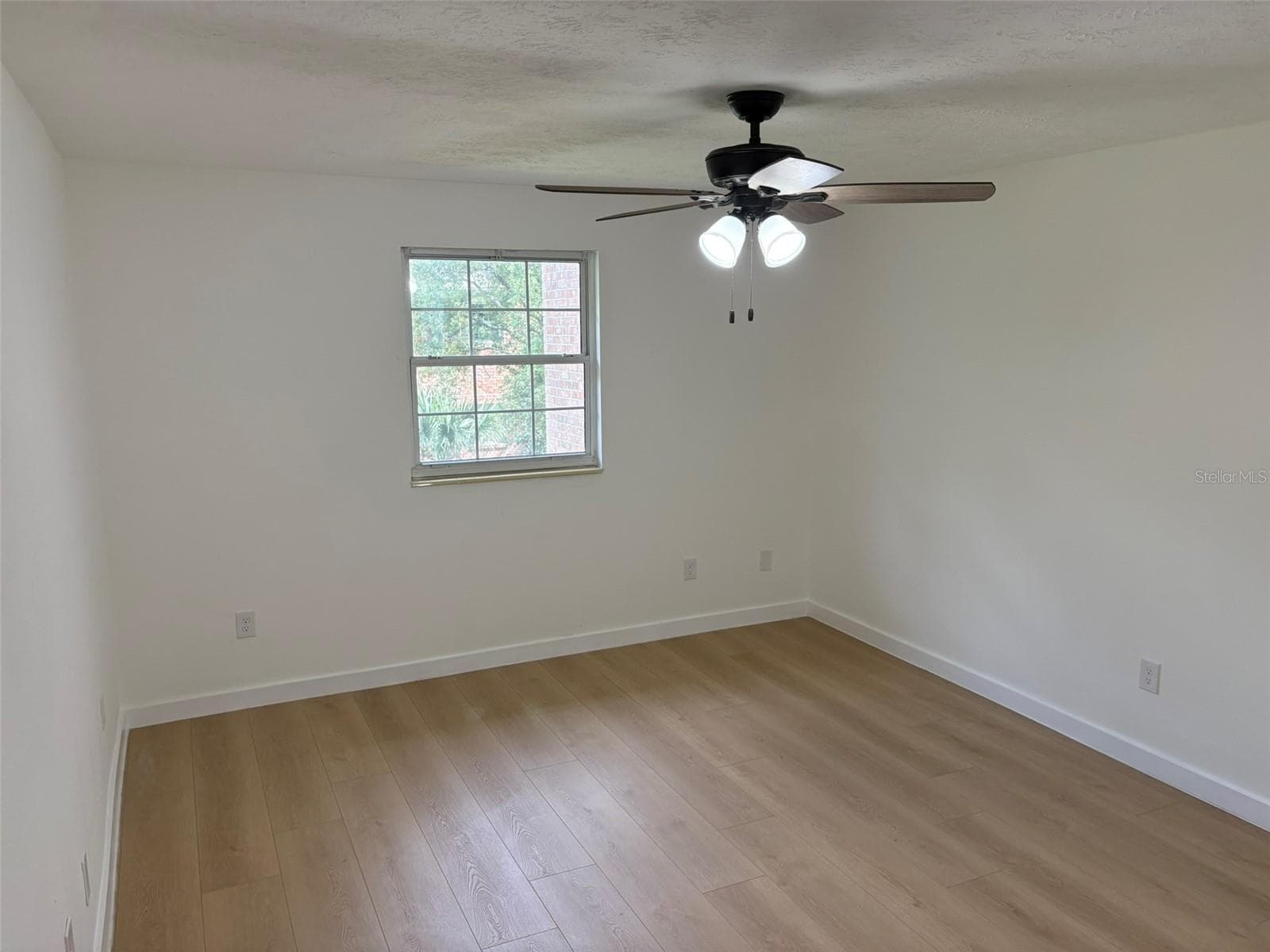 Condominium at 4322 LAKE UNDERHILL RD #D, ORLANDO, photo 8 of 58