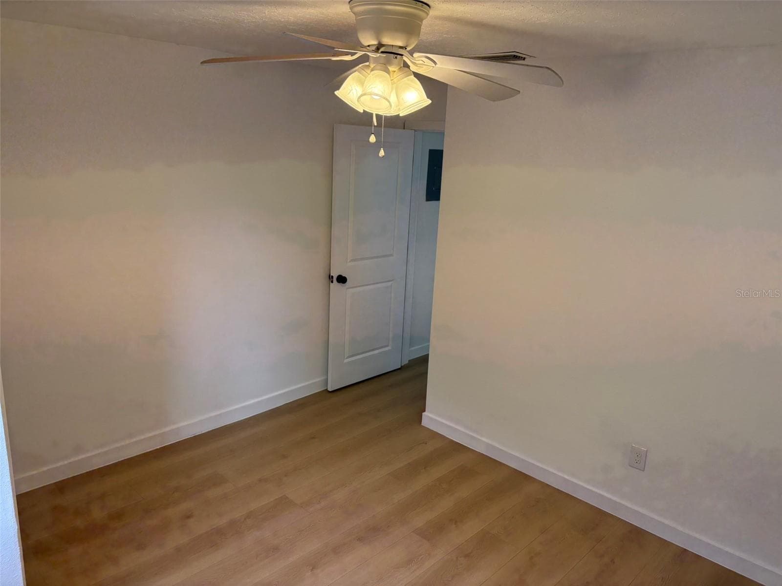 Condominium at 4322 LAKE UNDERHILL RD #D, ORLANDO, photo 17 of 58