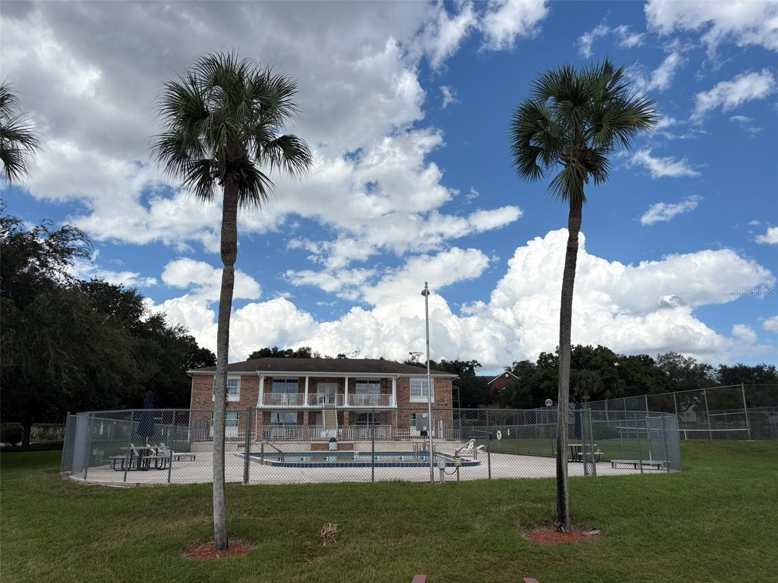 Condominium at 4322 LAKE UNDERHILL RD #D, ORLANDO, photo 32 of 58