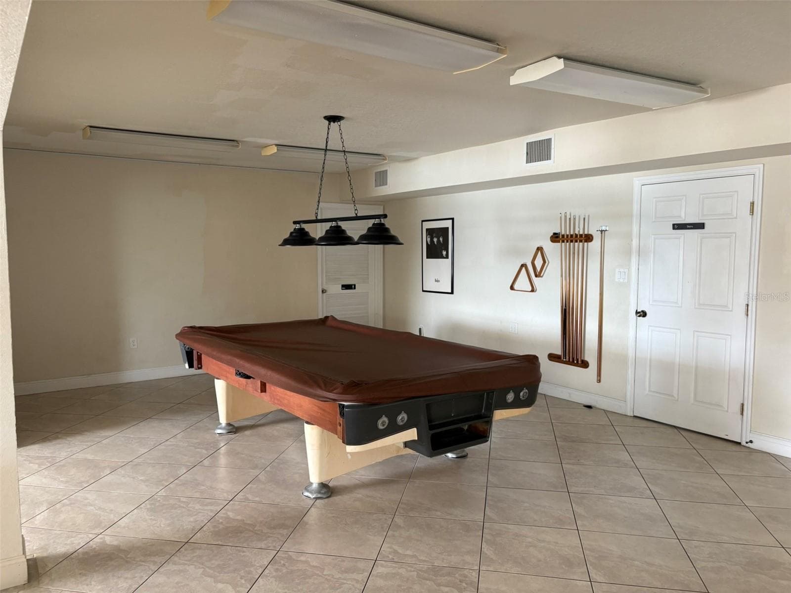 Condominium at 4322 LAKE UNDERHILL RD #D, ORLANDO, photo 37 of 58