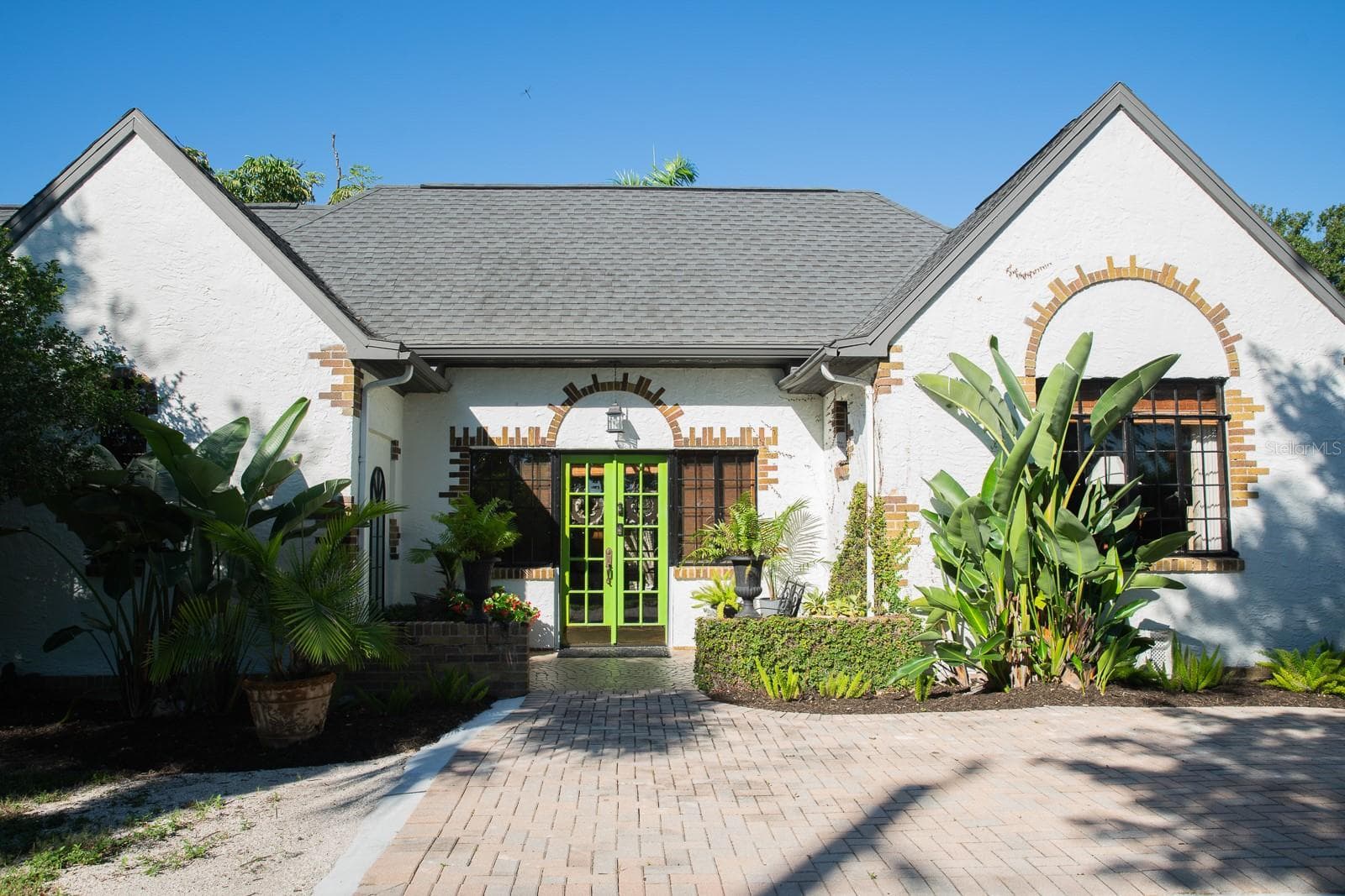 Front entrance to Main Residence. - 1230 ESTREMADURA DR, BRADENTON