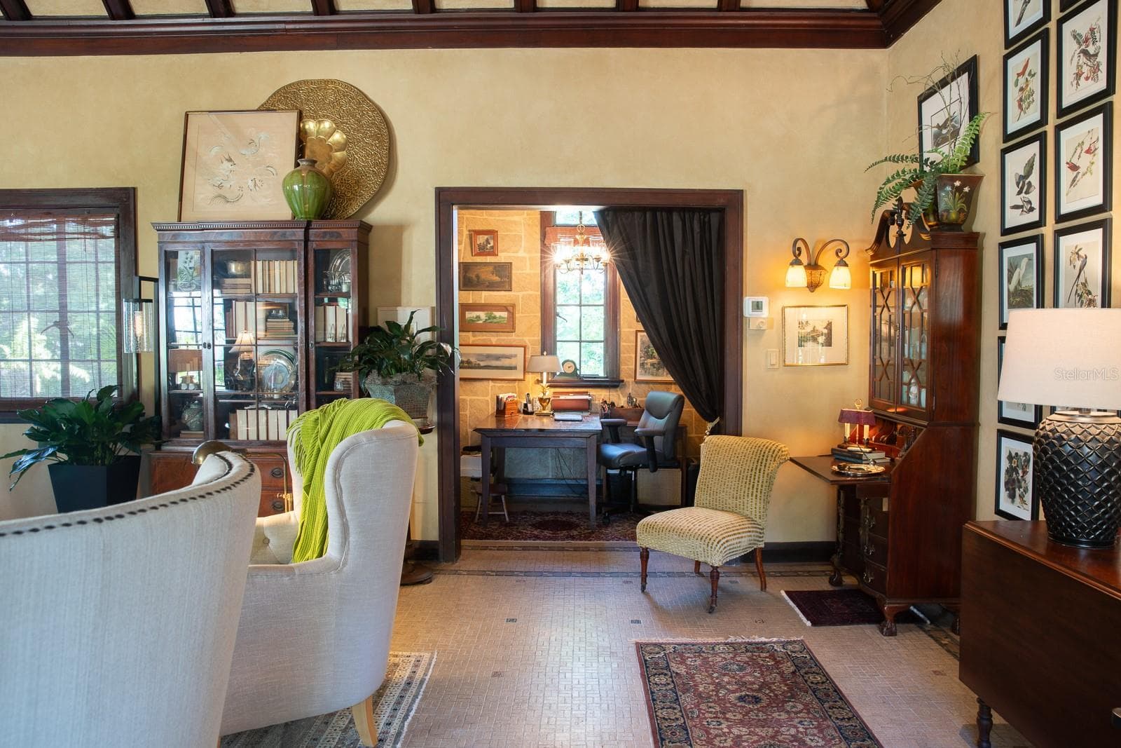 Office space open to living room (salon). - 1230 ESTREMADURA DR, BRADENTON