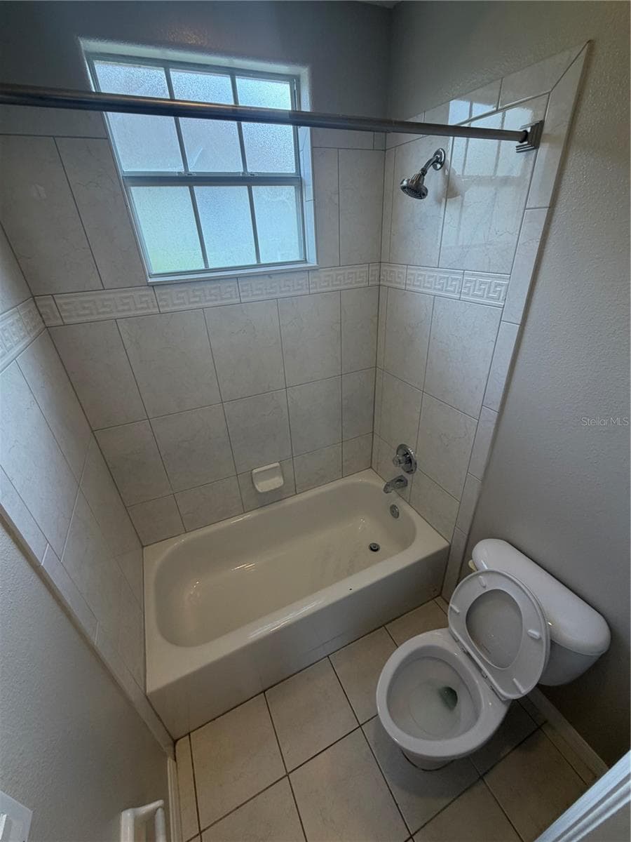 Single Family Residence at 16042 RIVER POINTE CT, ORLANDO, photo 13 of 23