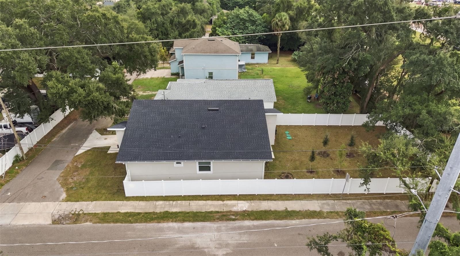 Single Family Residence at 3701 E IDA ST, TAMPA, photo 3 of 24