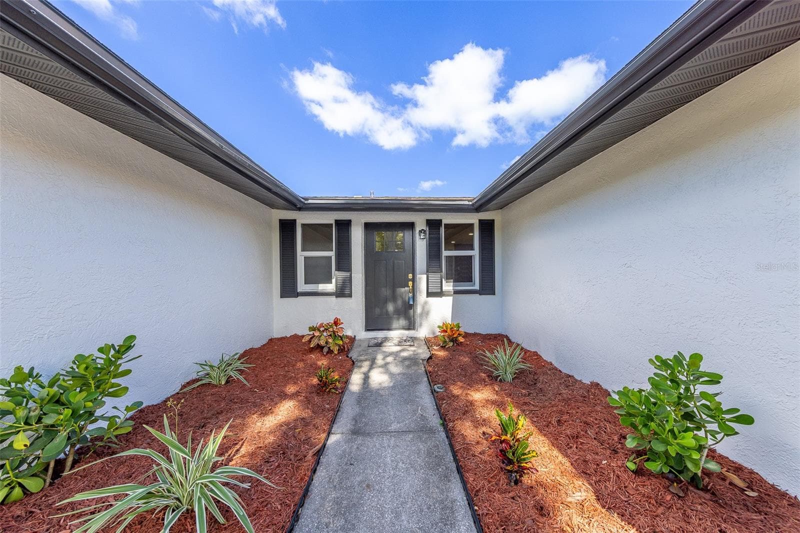 Single Family Residence at 7149 CHANNELSIDE LN N, PINELLAS PARK, photo 2 of 56