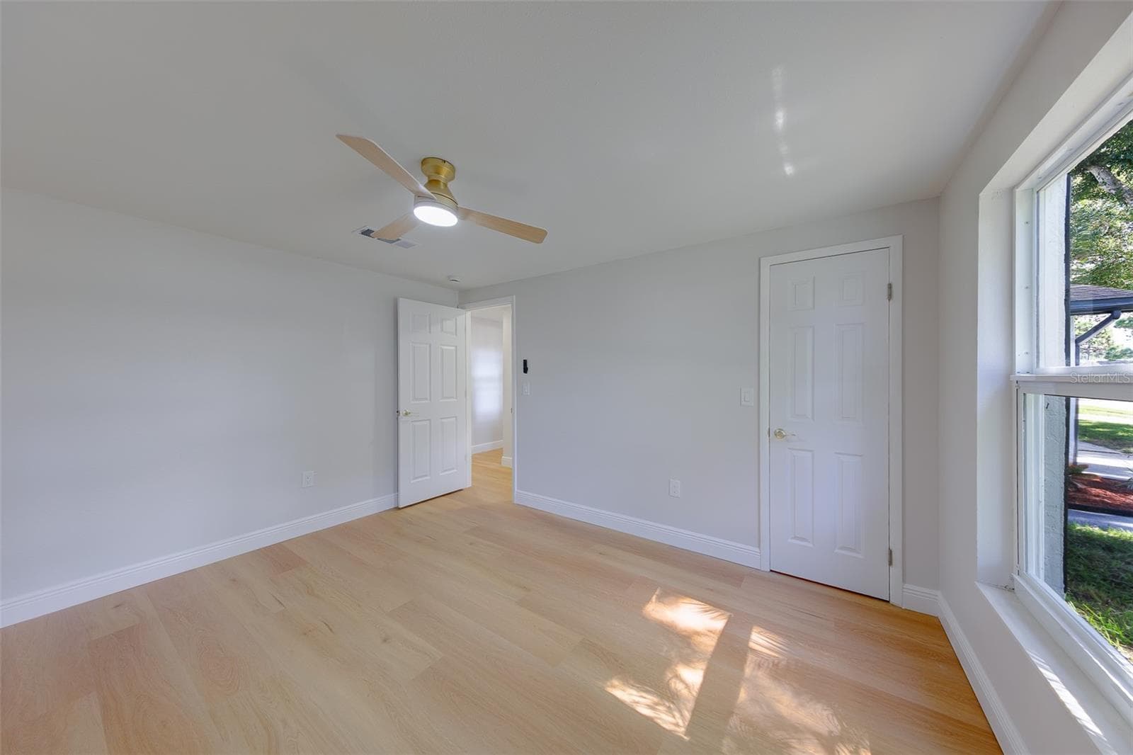 Single Family Residence at 7149 CHANNELSIDE LN N, PINELLAS PARK, photo 25 of 56