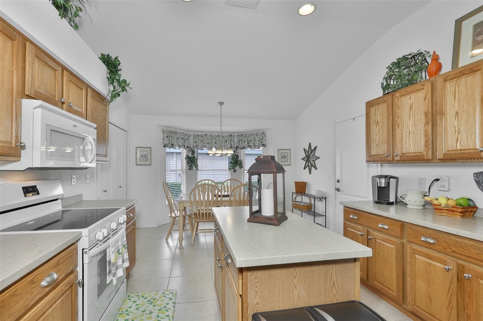 Condominium at 1251 CORINTH GREENS DR, SUN CITY CENTER, photo 14 of 81