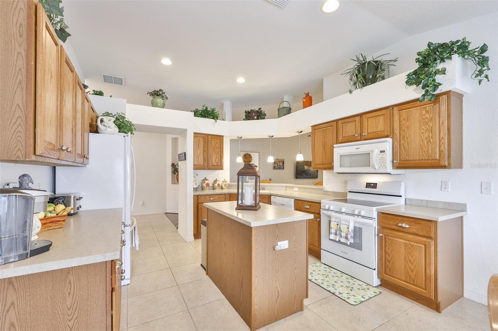 Condominium at 1251 CORINTH GREENS DR, SUN CITY CENTER, photo 16 of 81