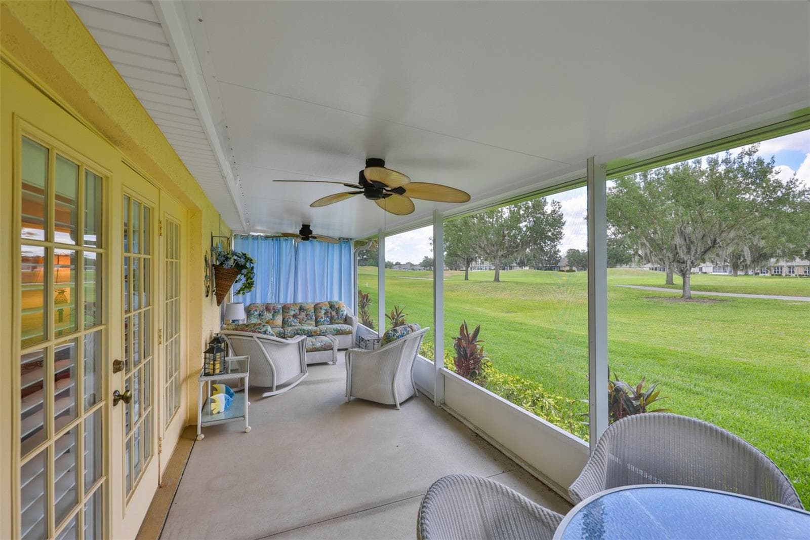 Condominium at 1251 CORINTH GREENS DR, SUN CITY CENTER, photo 48 of 81