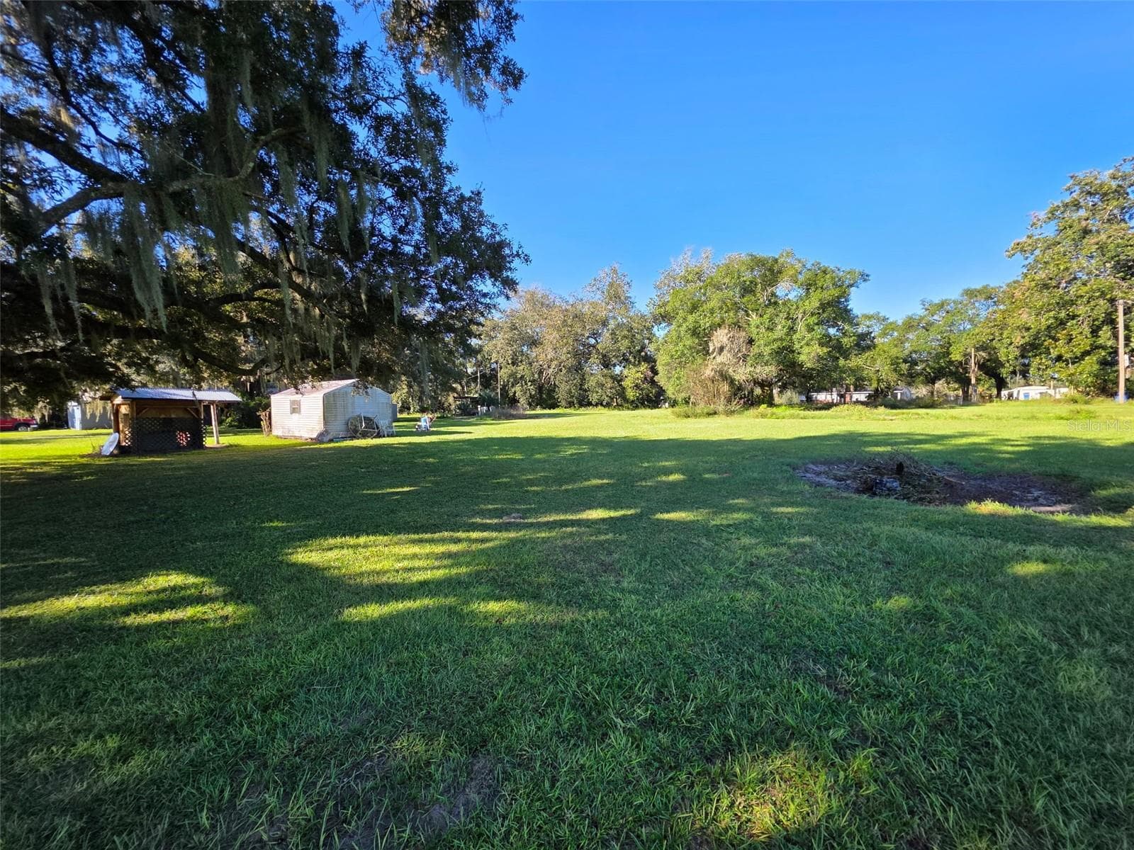 Single Family Residence at 9581 MCINTOSH RD, DOVER, photo 6 of 13