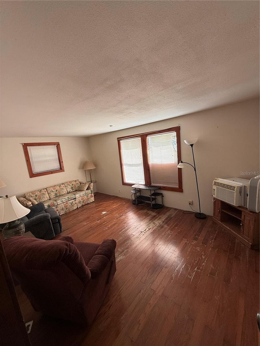 Manufactured Home at 3112 NE 166TH PL, CITRA, photo 16 of 21