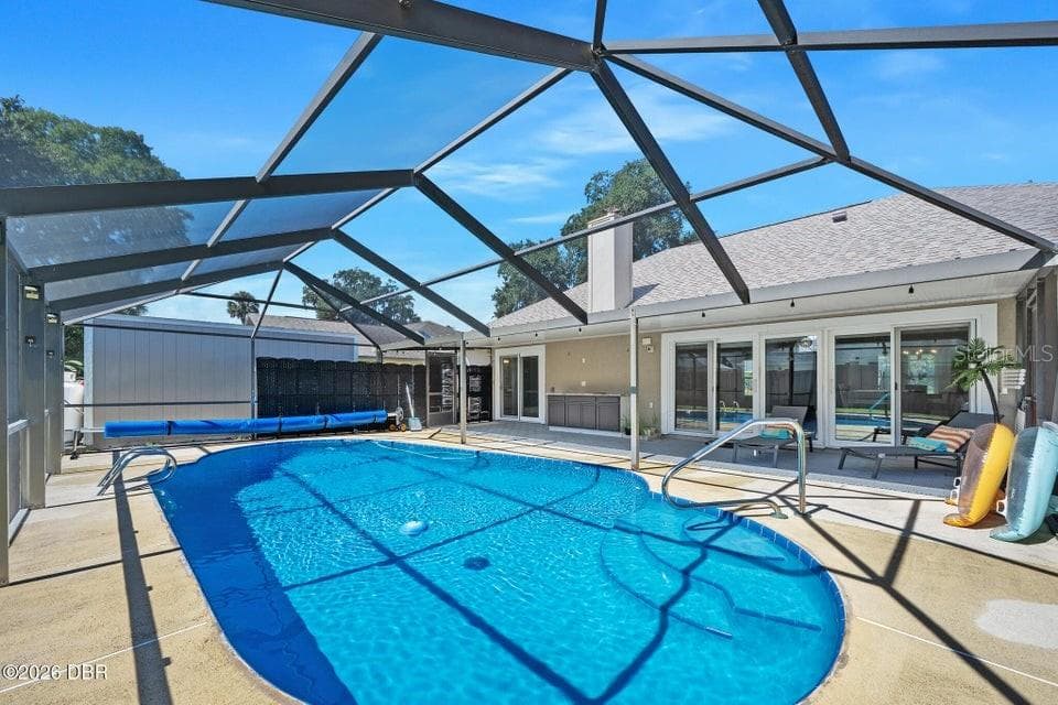Single Family Residence at 917 OETTER DR, SOUTH DAYTONA, photo 2 of 38