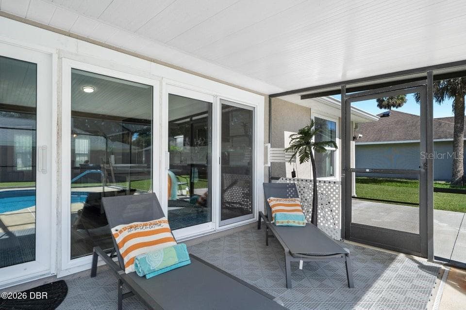 Single Family Residence at 917 OETTER DR, SOUTH DAYTONA, photo 9 of 38