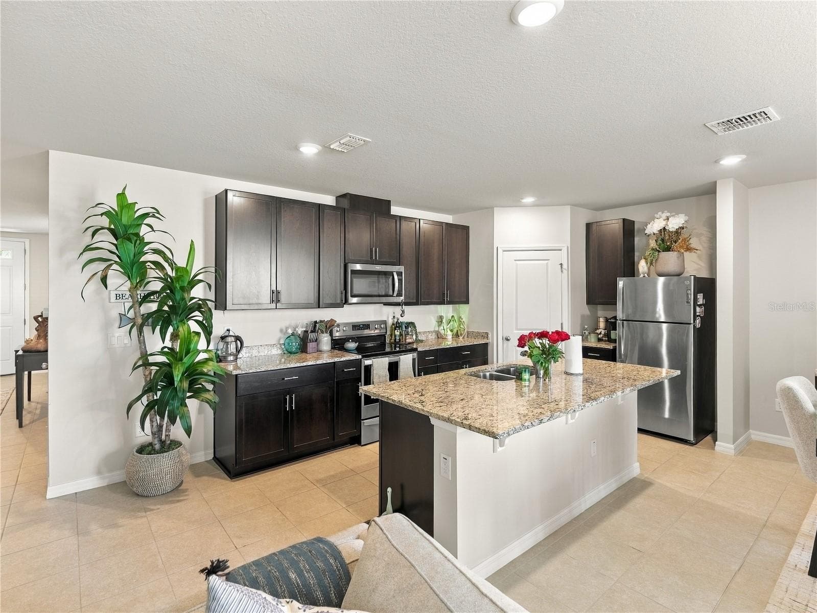 Single Family Residence at 3336 FRESNO PL, WESLEY CHAPEL, photo 11 of 38