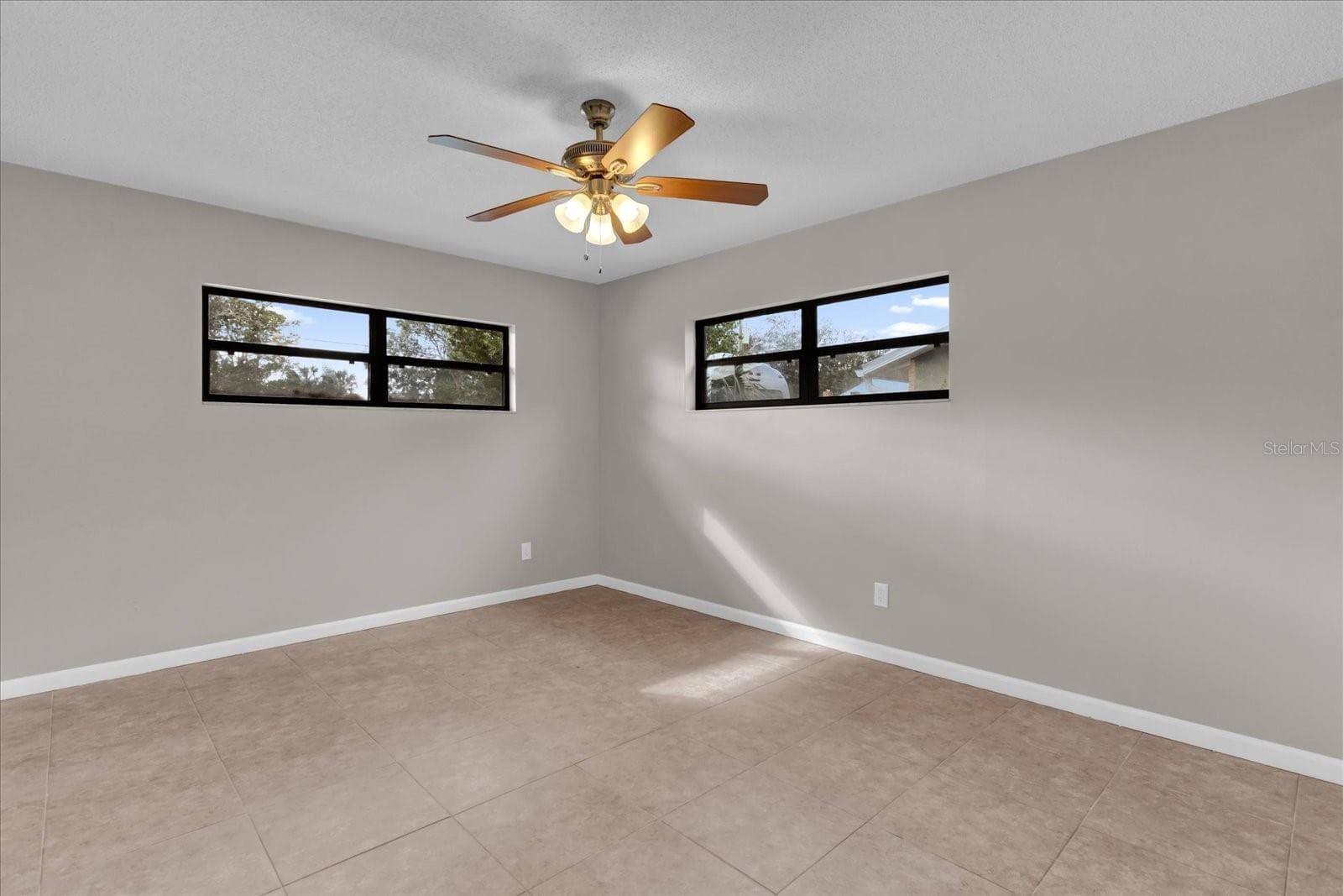 Single Family Residence at 2533 EDGEWATER AVE, NEW SMYRNA BEACH, photo 22 of 30