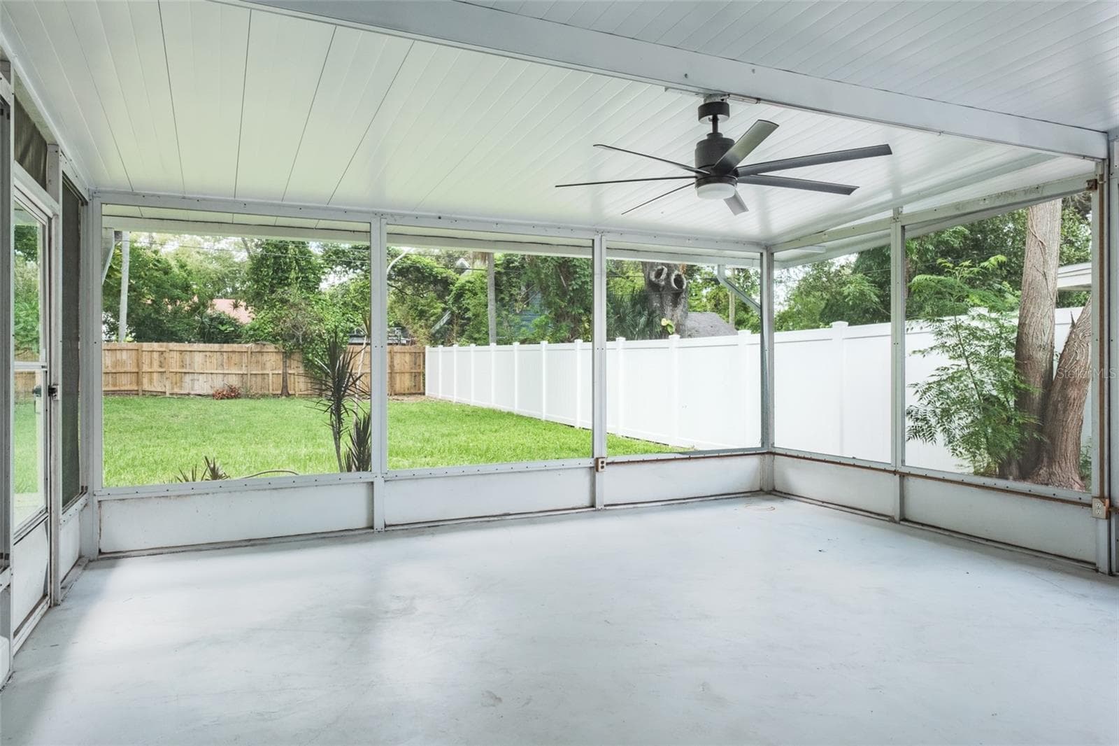 Single Family Residence at 502 N LINCOLN AVE, CLEARWATER, photo 35 of 47